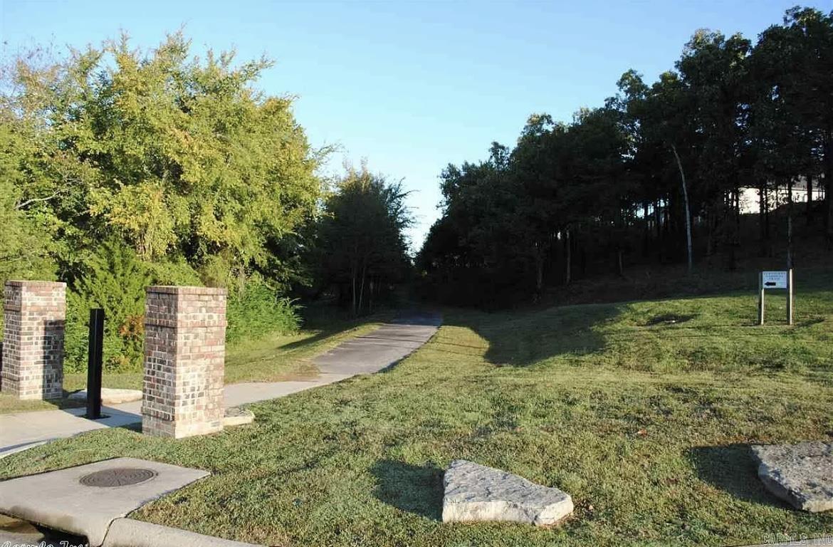 1045 Edinburgh Drive  Conway, AR