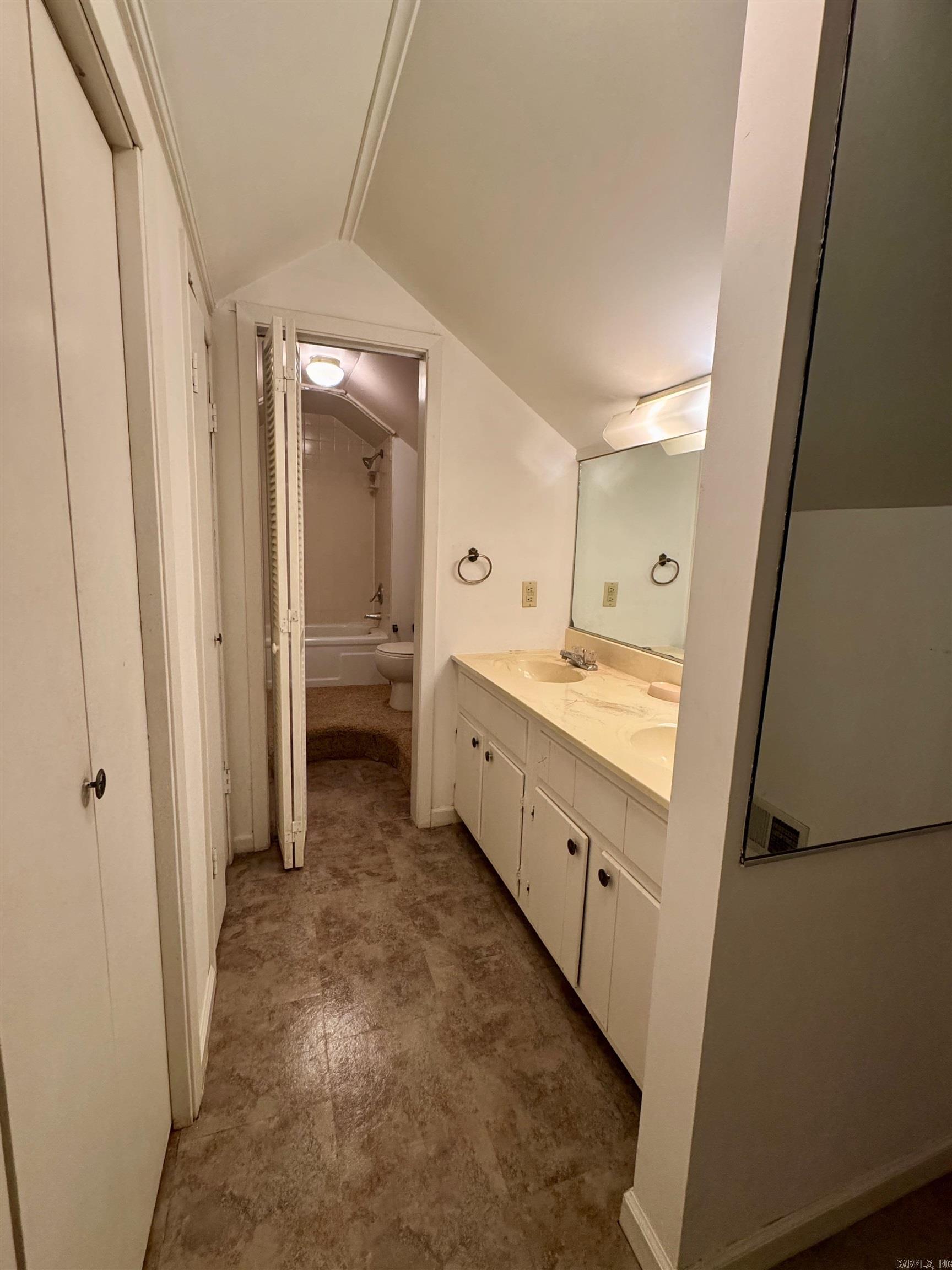 1237 Vine  Jonesboro, AR