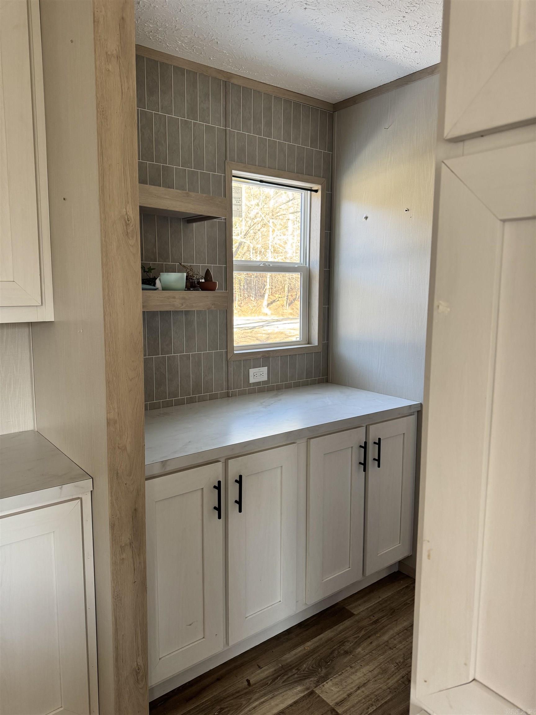 9528 Park  Fountain Lake, AR