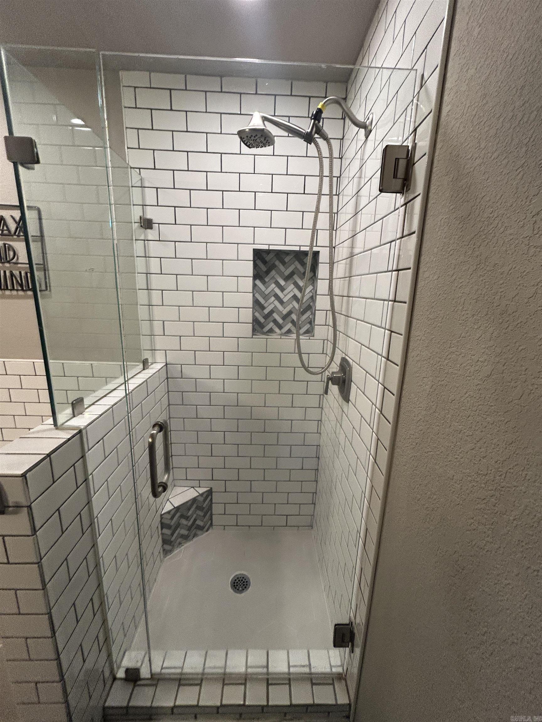 6300 Lena  Alexander, AR