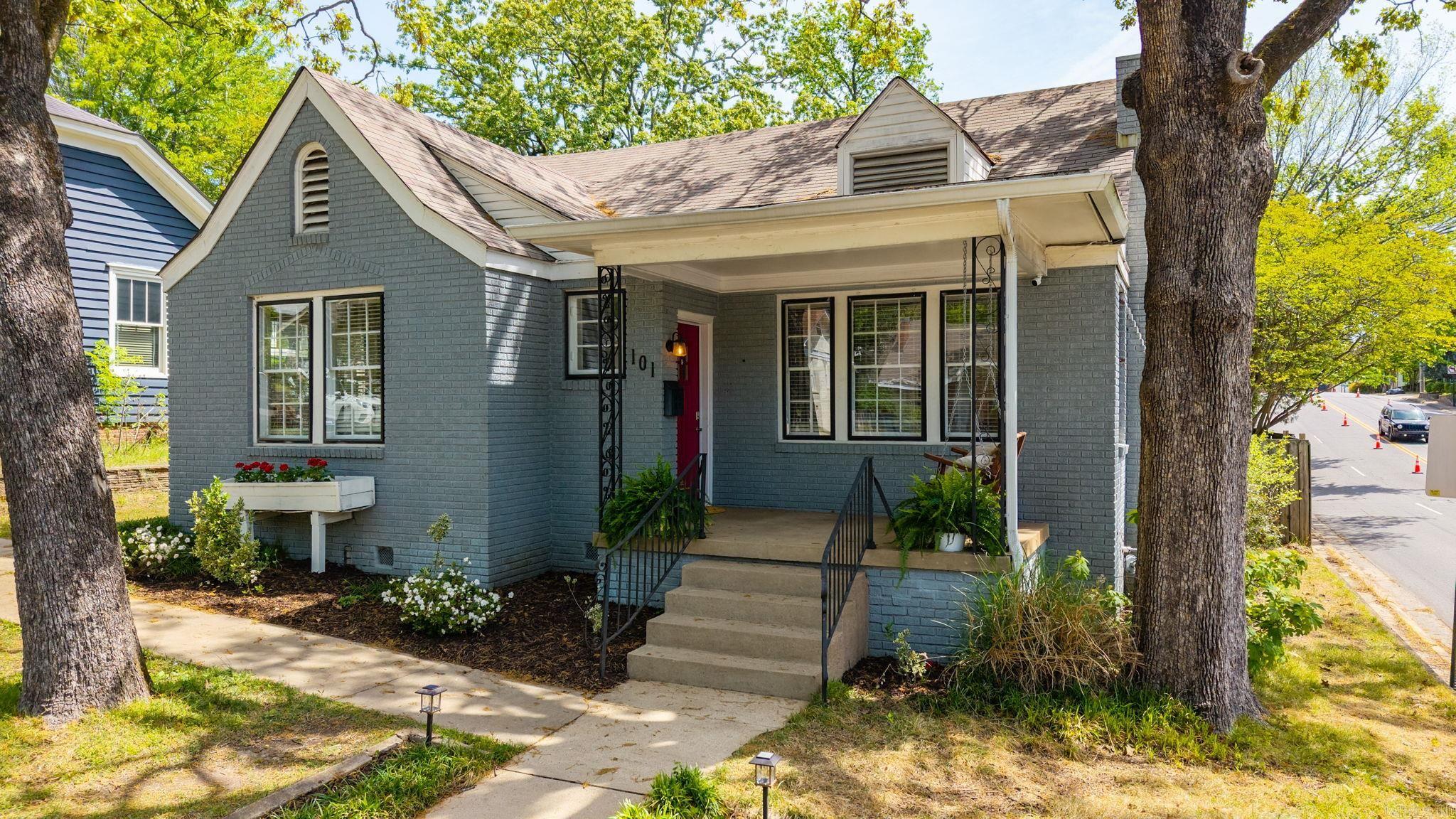 101 Linwood  Little Rock, AR