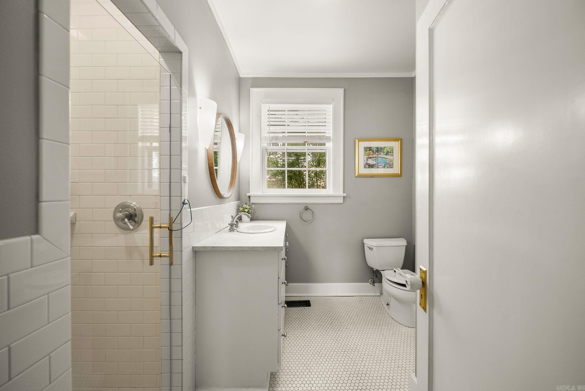 101 Linwood  Little Rock, AR