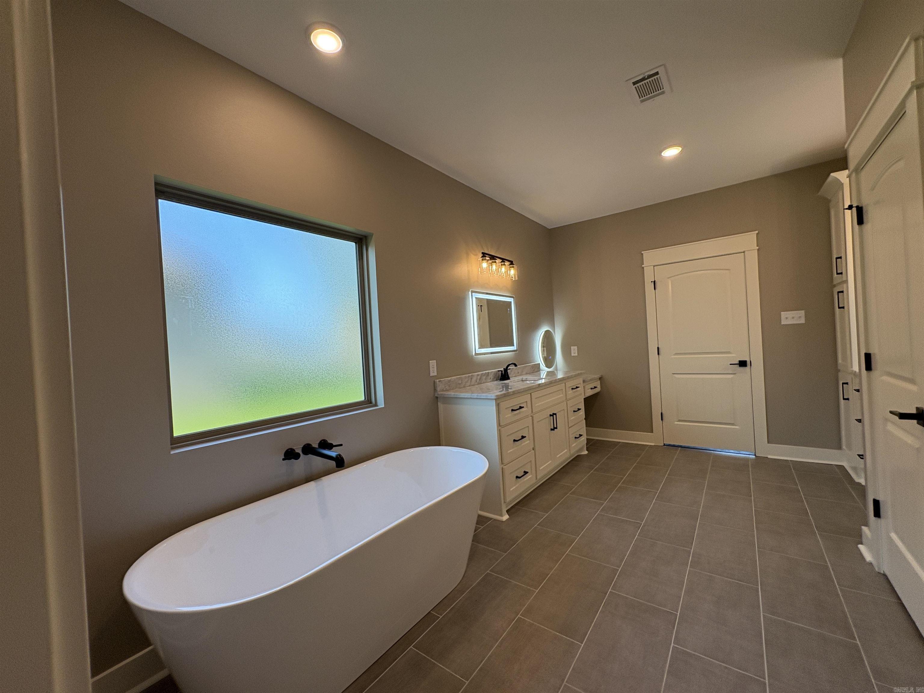 1850 Pecan Creek  Conway, AR