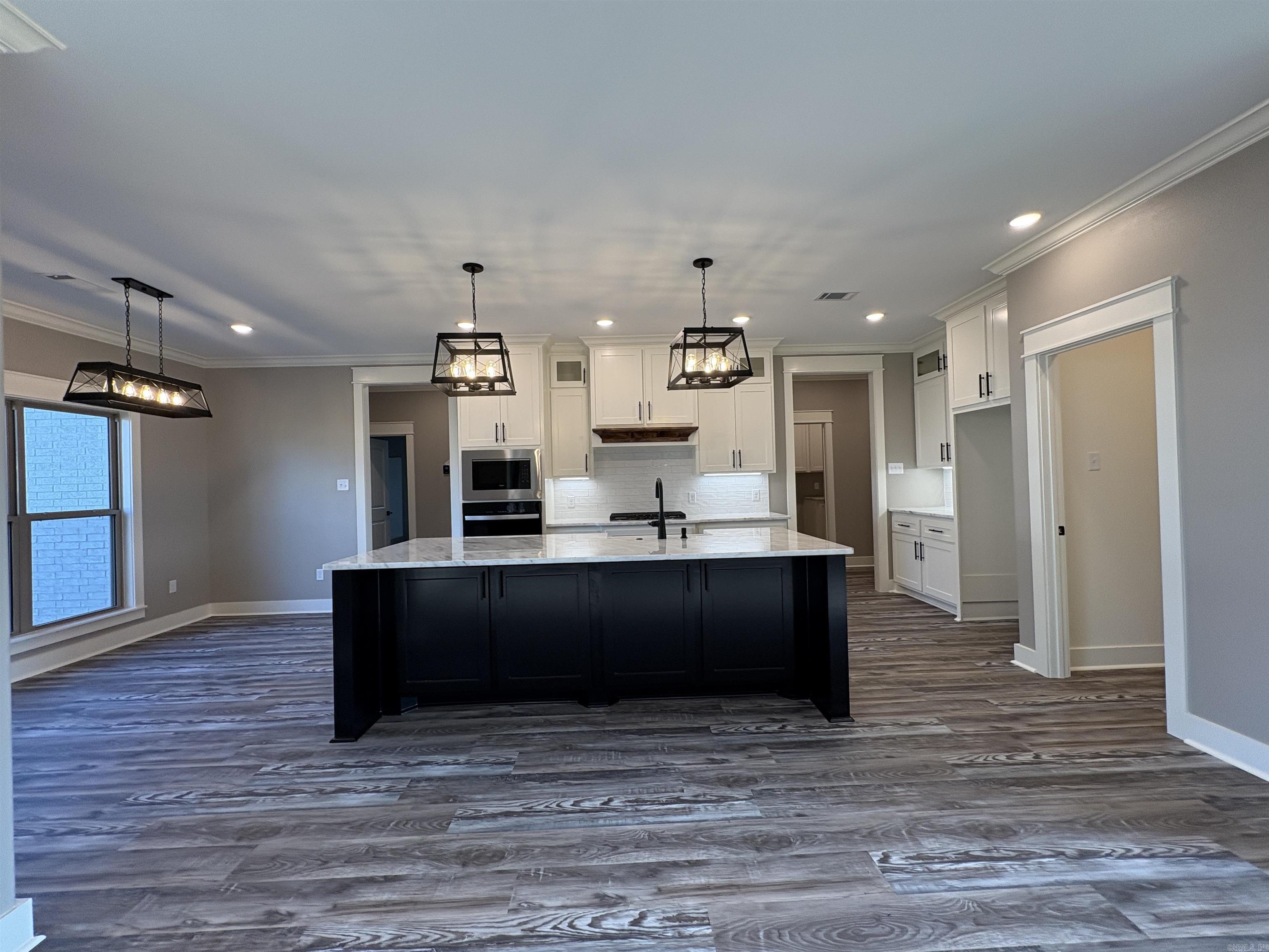 1850 Pecan Creek  Conway, AR