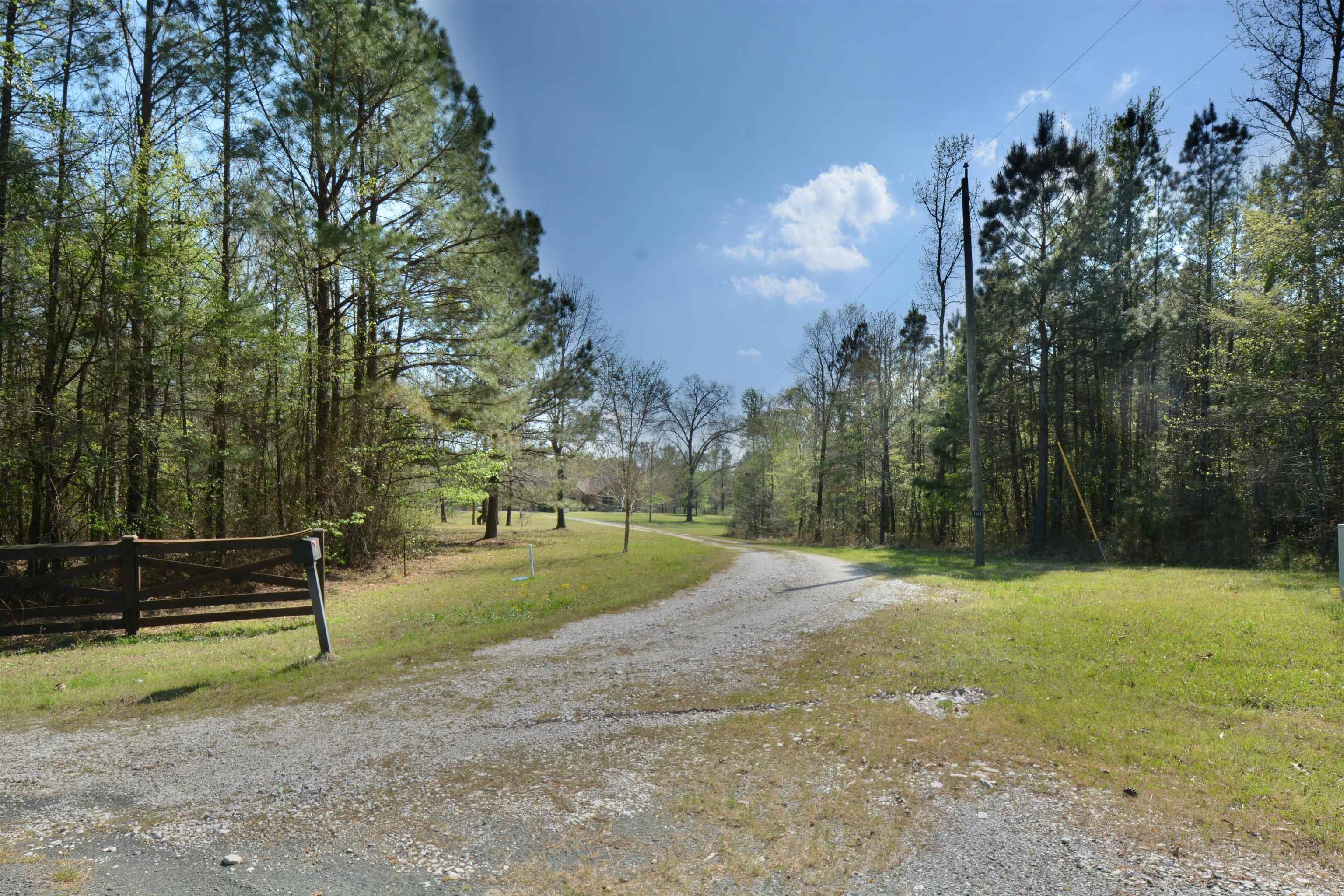 101 SABRINA  Bismarck, AR