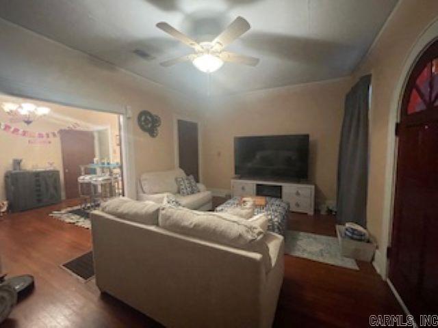 910 & 913 W 13th  Pine Bluff, AR