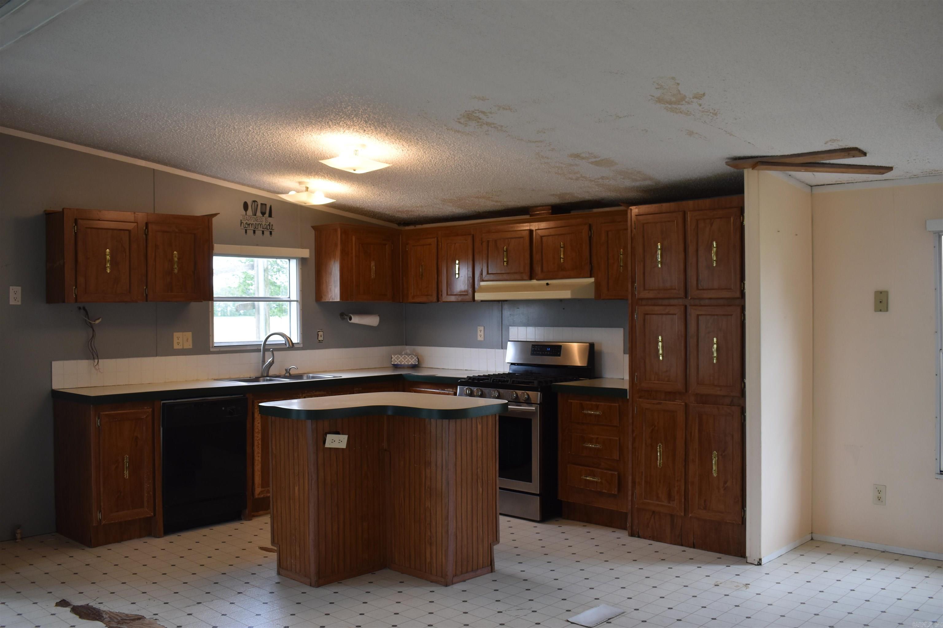 1171 County Road 616  Bay, AR