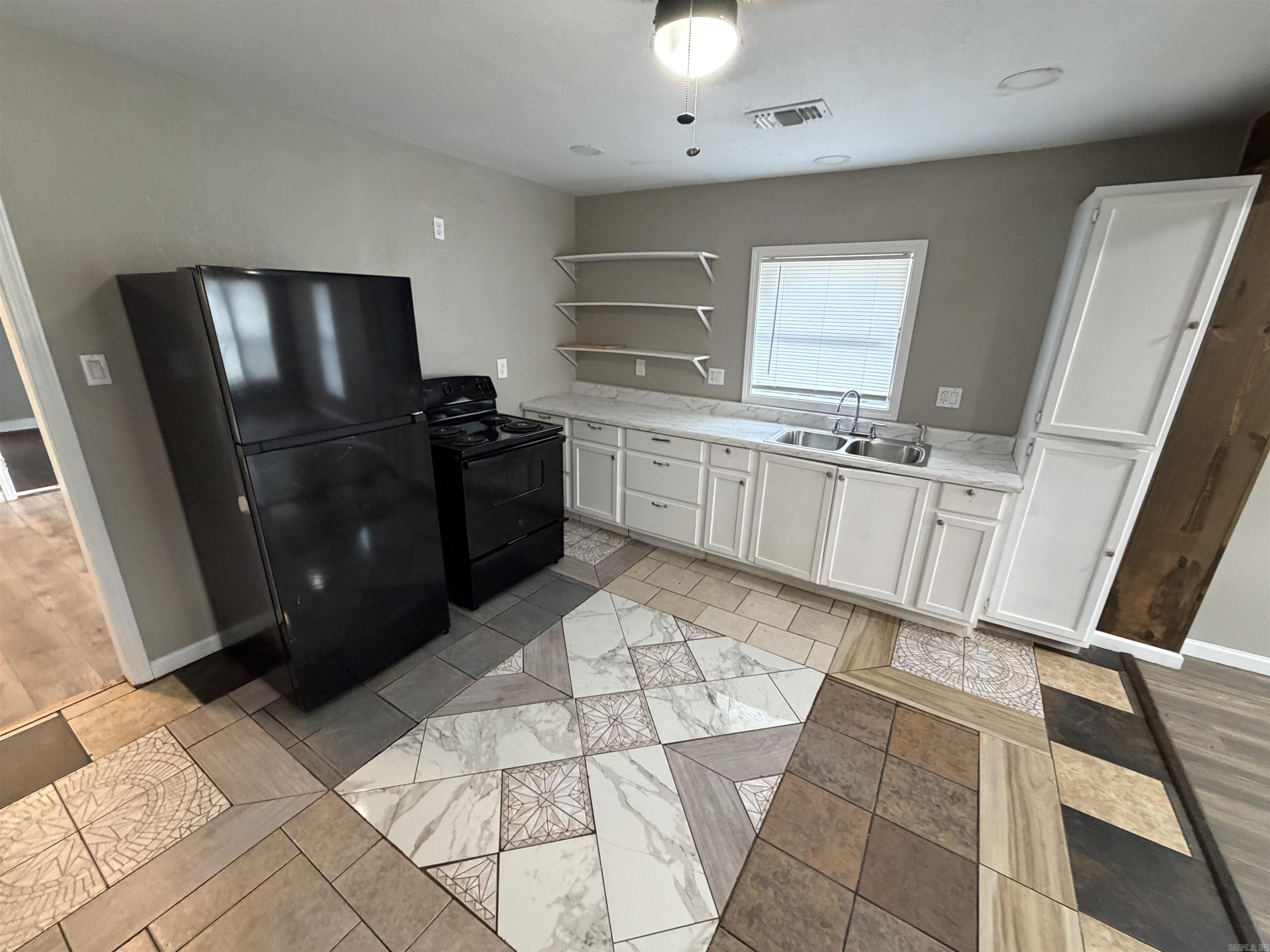 1412 Monroe  Jonesboro, AR