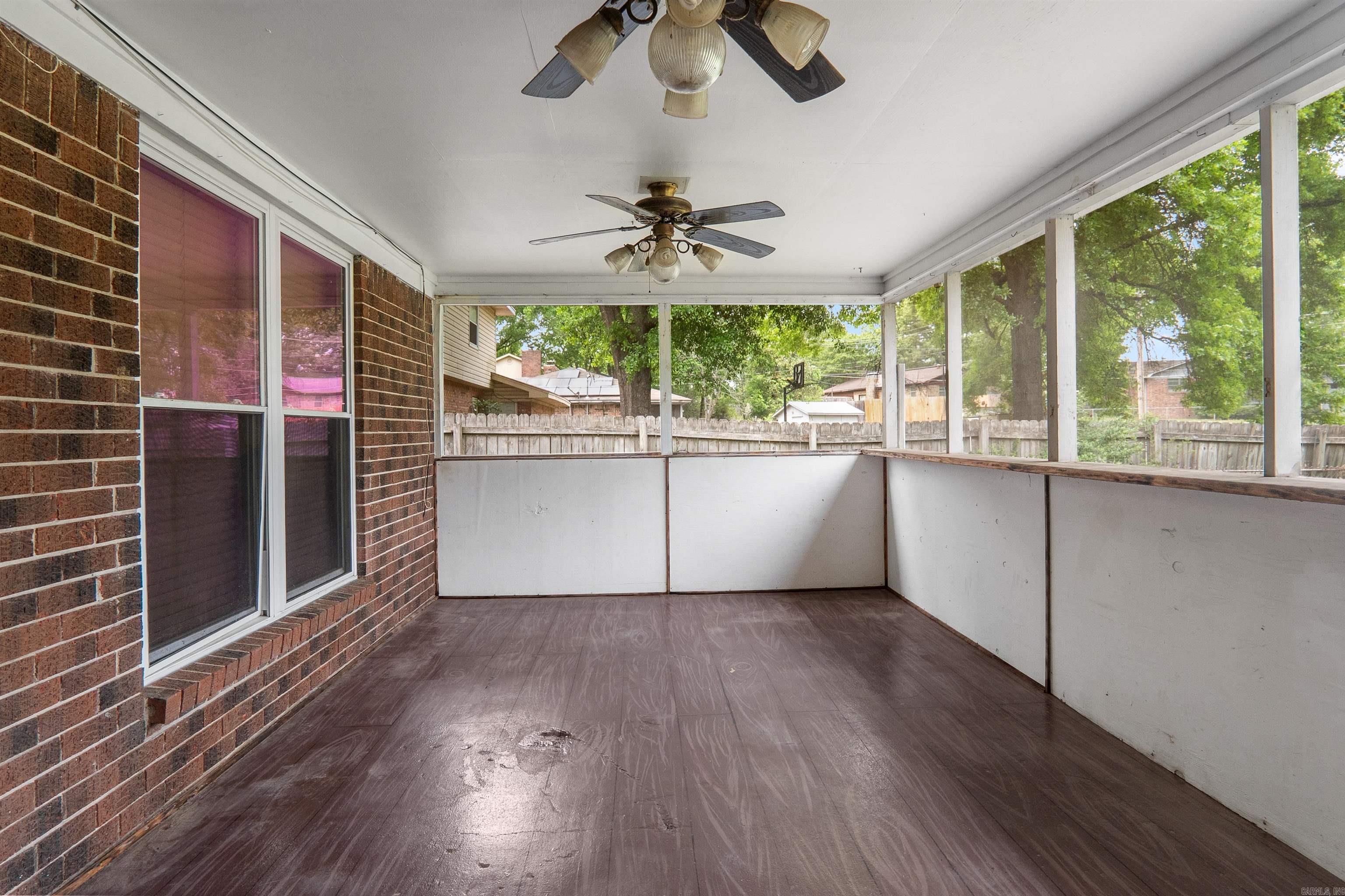 1106 Silver Creek  Sherwood, AR