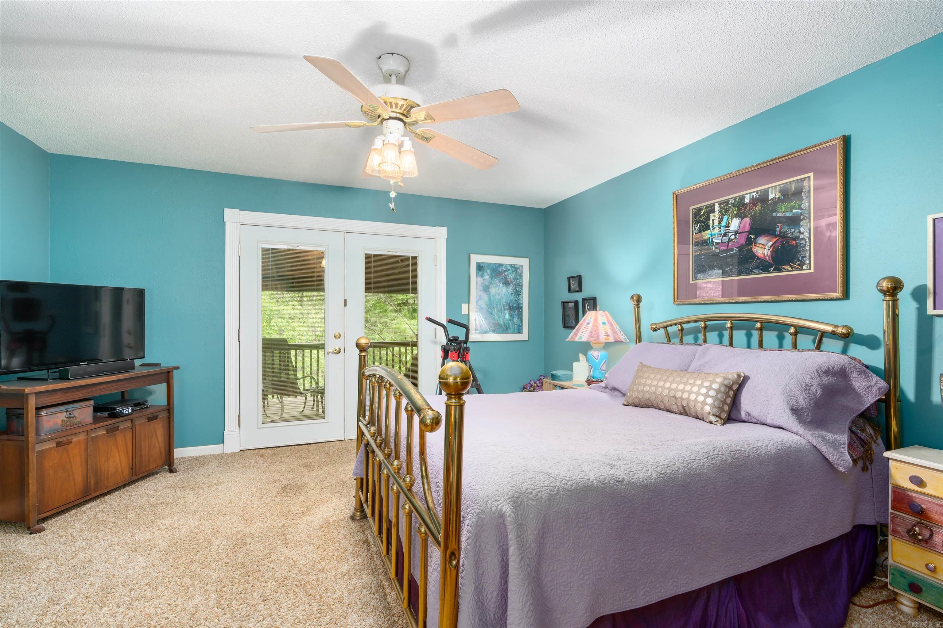 6 Badalona  Hot Springs Village, AR