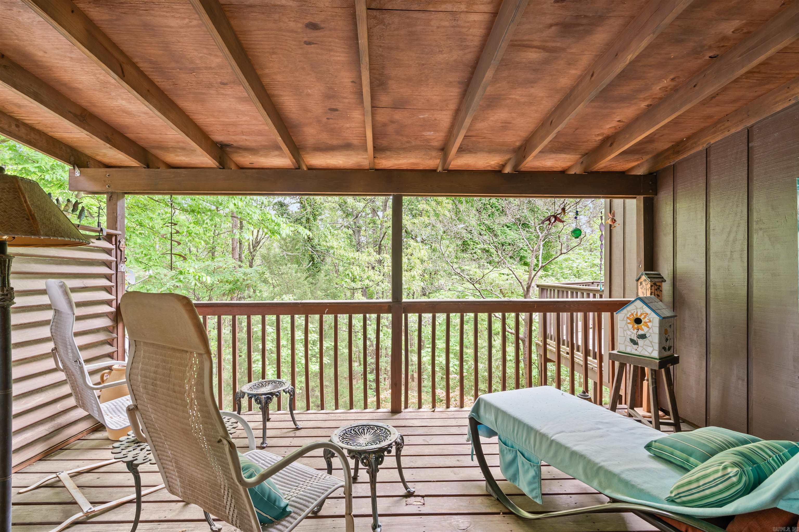 6 Badalona  Hot Springs Village, AR