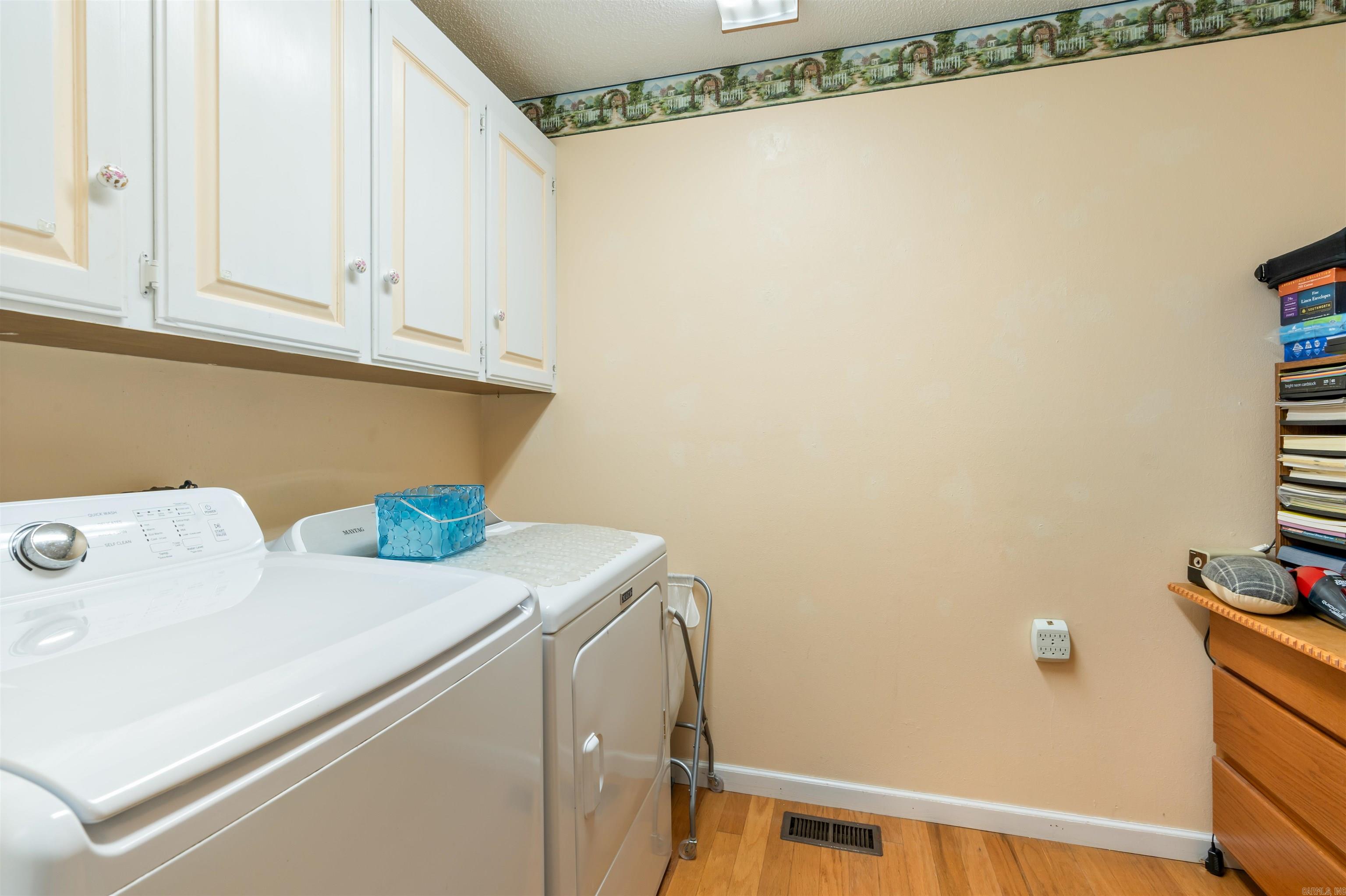 6 Badalona  Hot Springs Village, AR