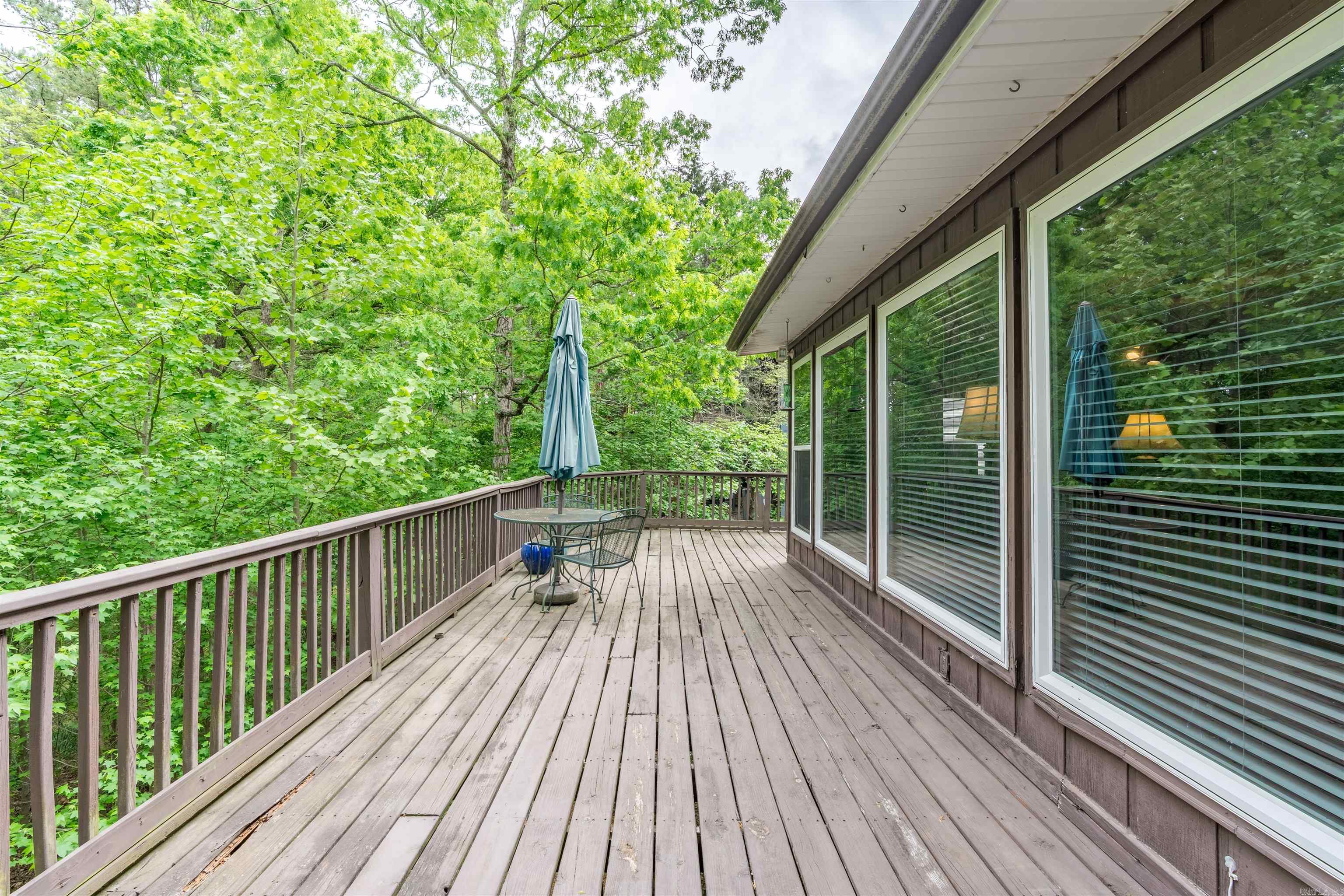 6 Badalona  Hot Springs Village, AR