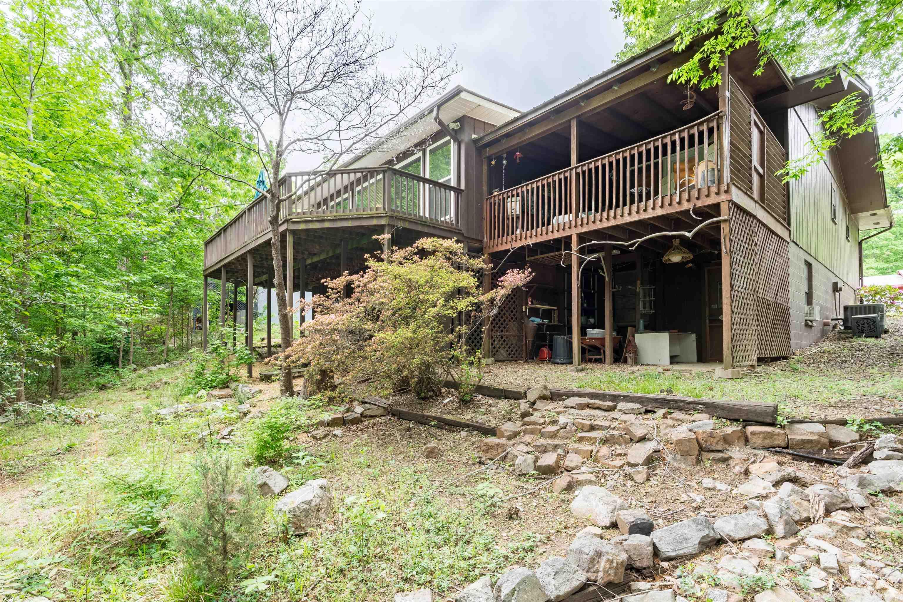 6 Badalona  Hot Springs Village, AR