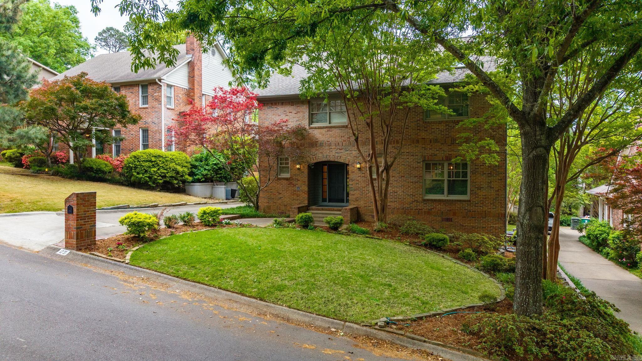 23 Saint Thomas Court  Little Rock, AR