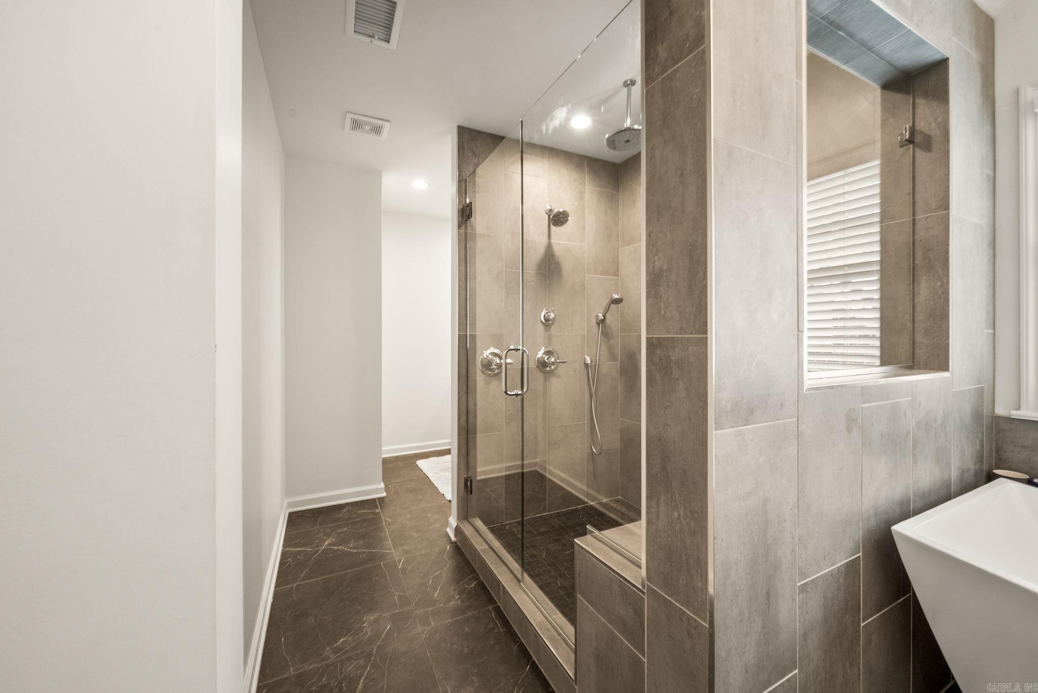 23 Saint Thomas Court  Little Rock, AR