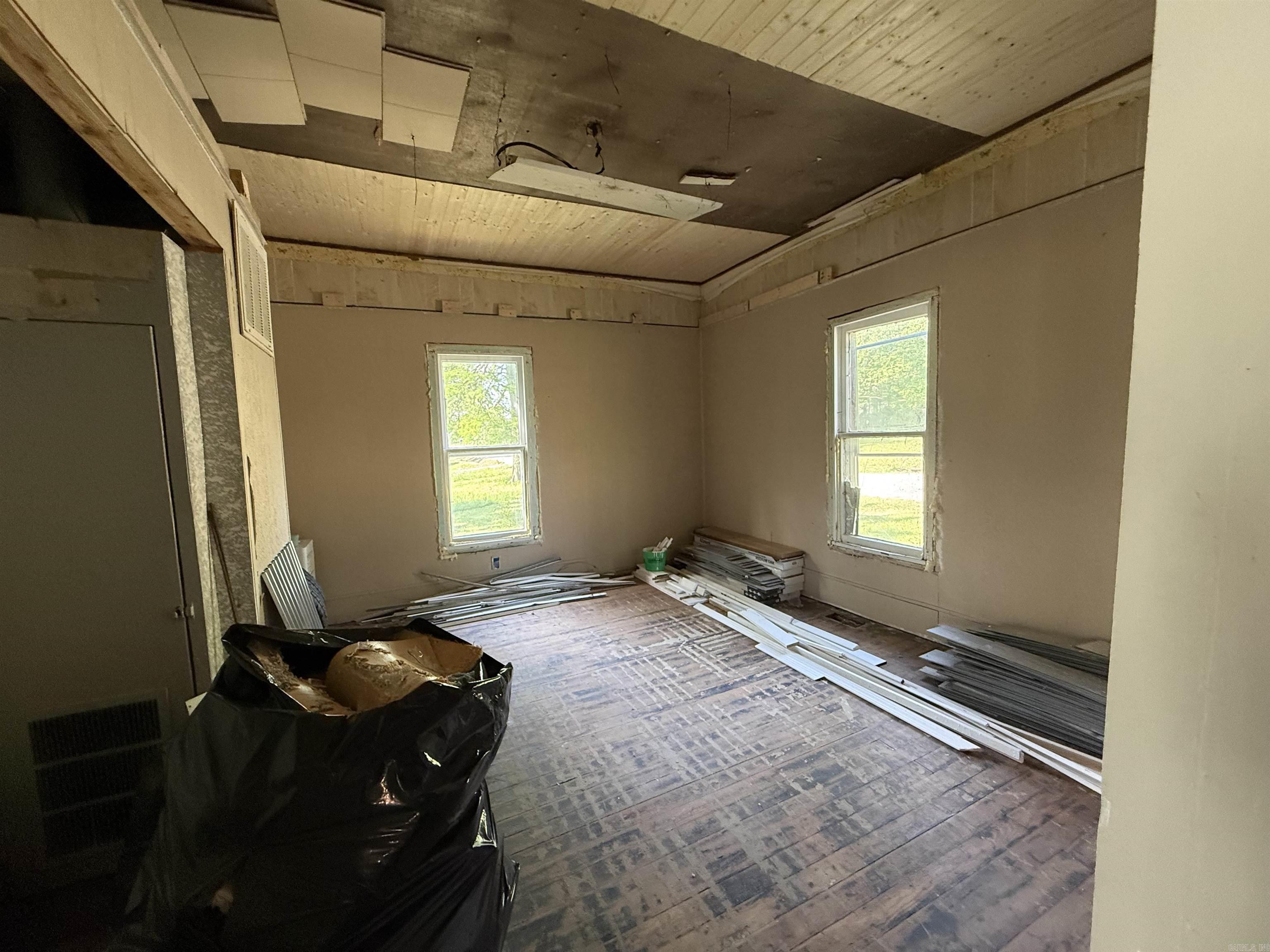 585 N Royal  Piggott, AR