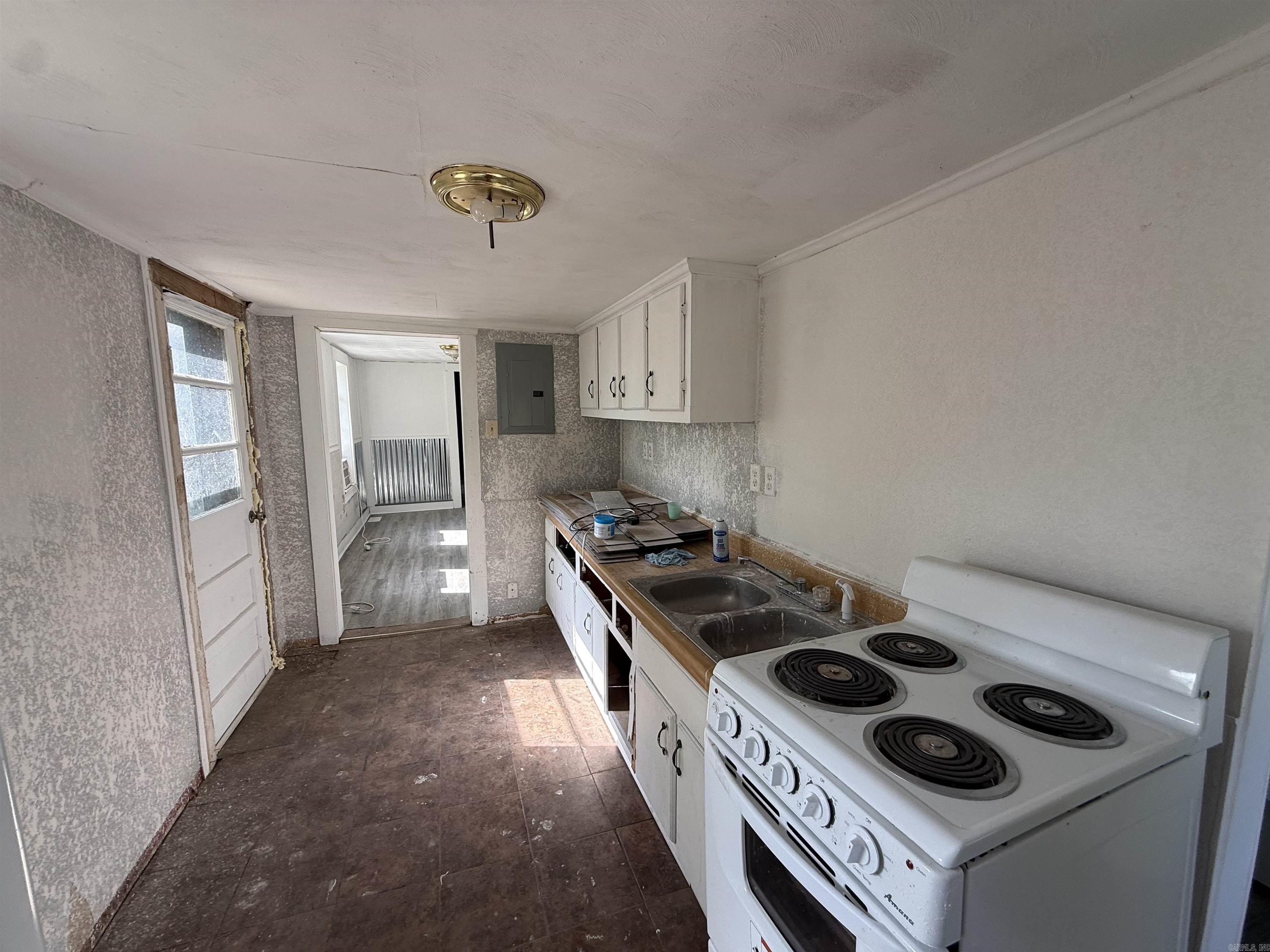 585 N Royal  Piggott, AR