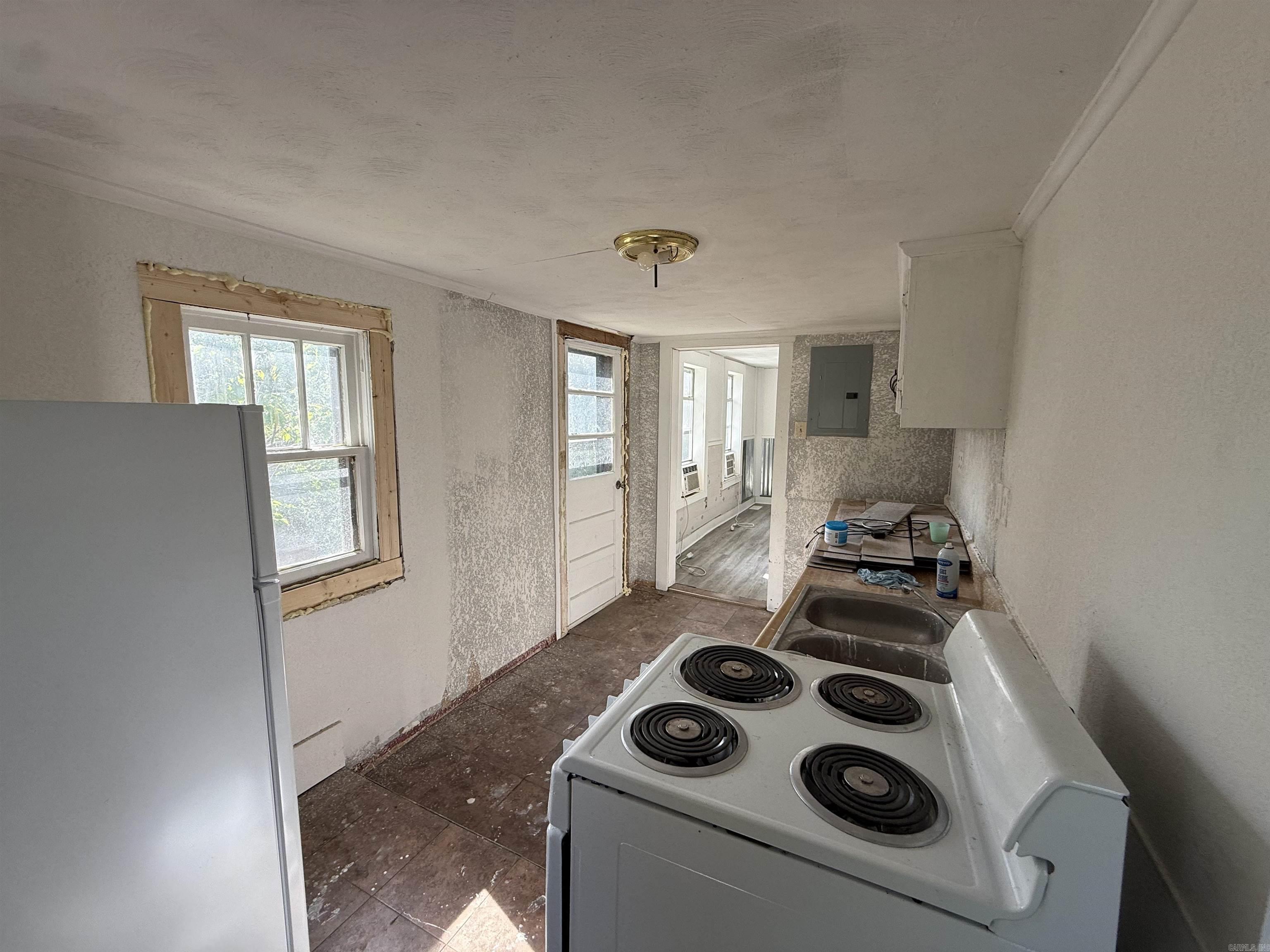 585 N Royal  Piggott, AR