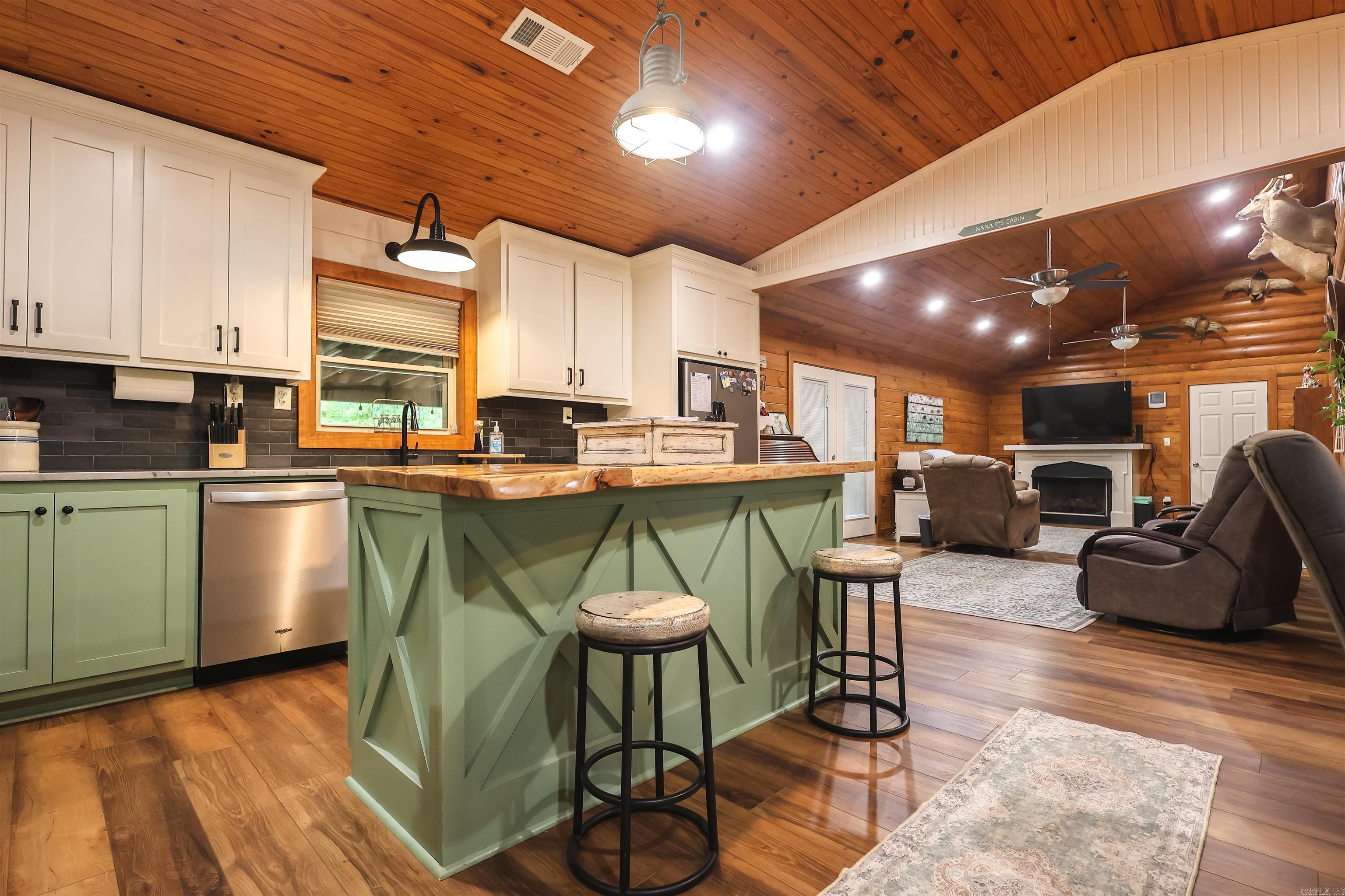 4 River Watch  Glenwood, AR