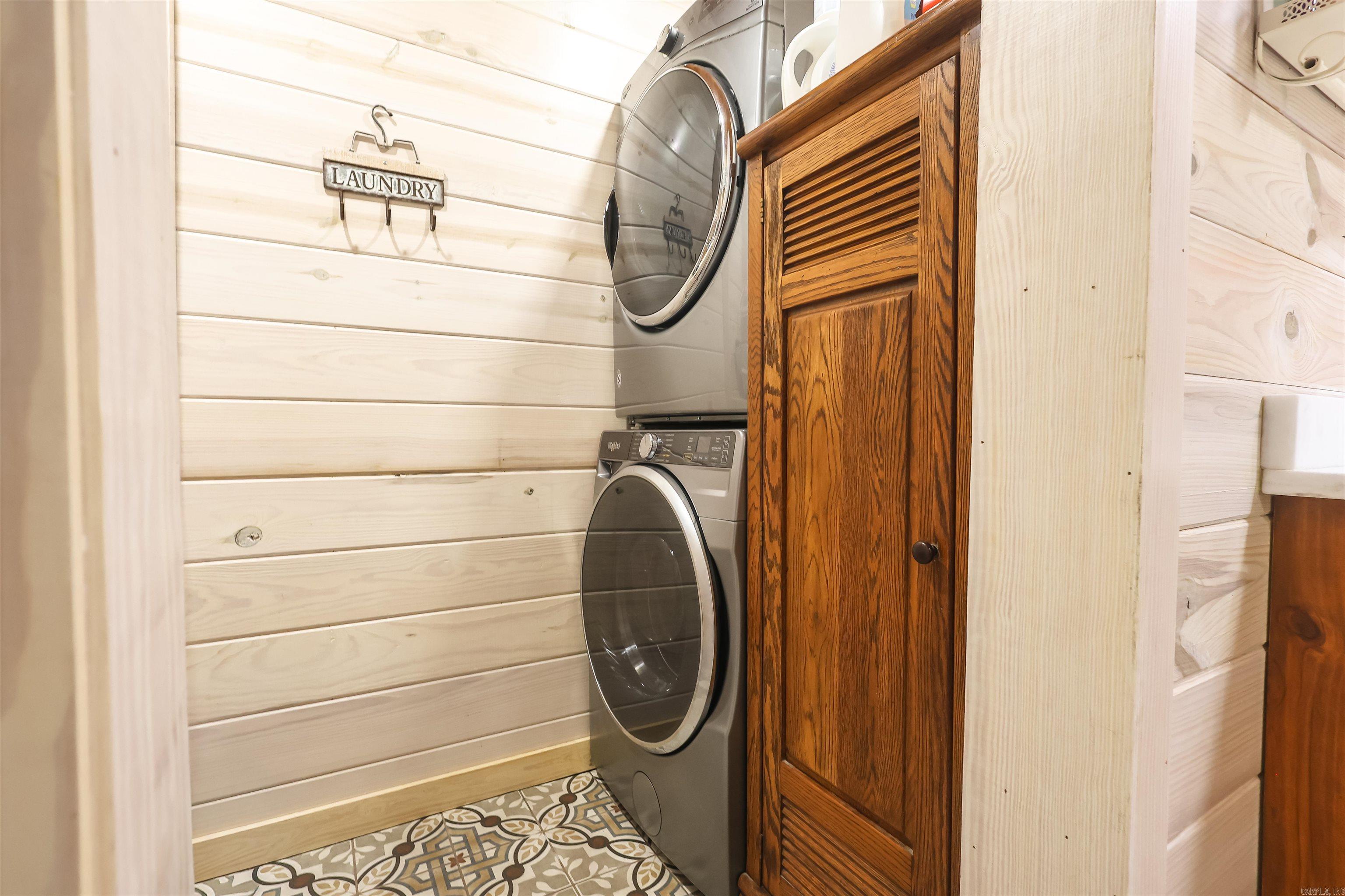 4 River Watch  Glenwood, AR