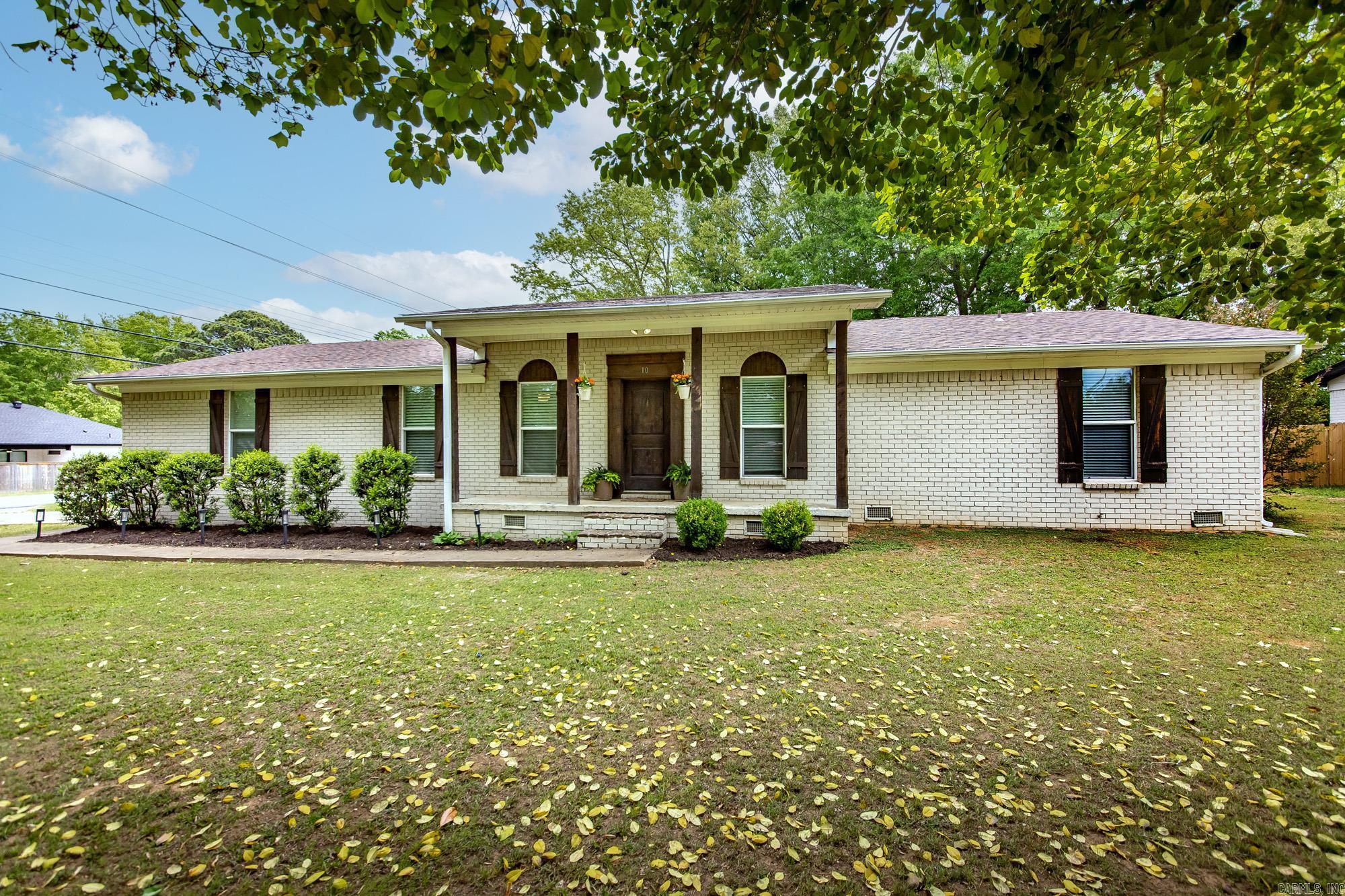 10 Pinewood  Cabot, AR