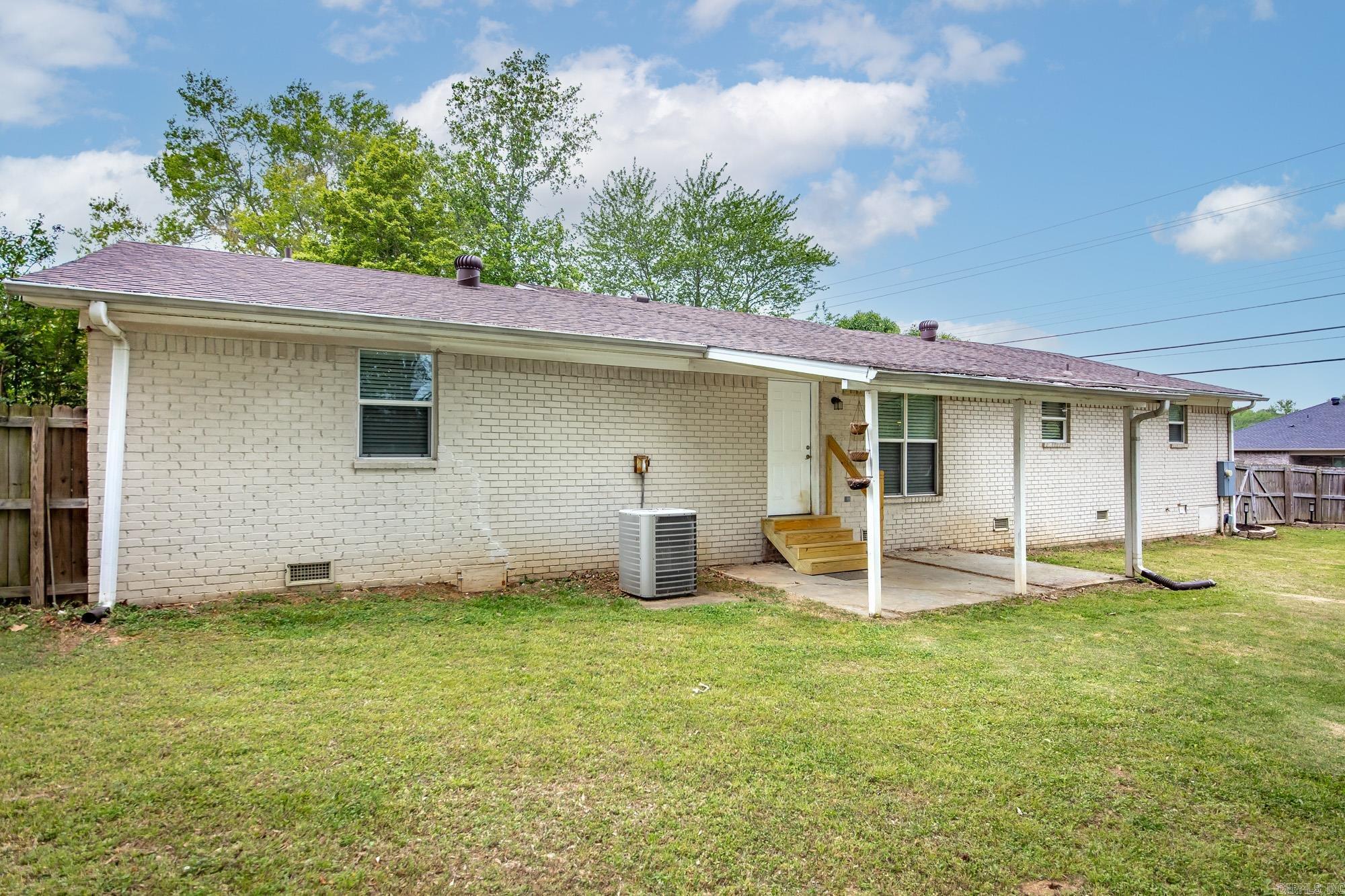 10 Pinewood  Cabot, AR