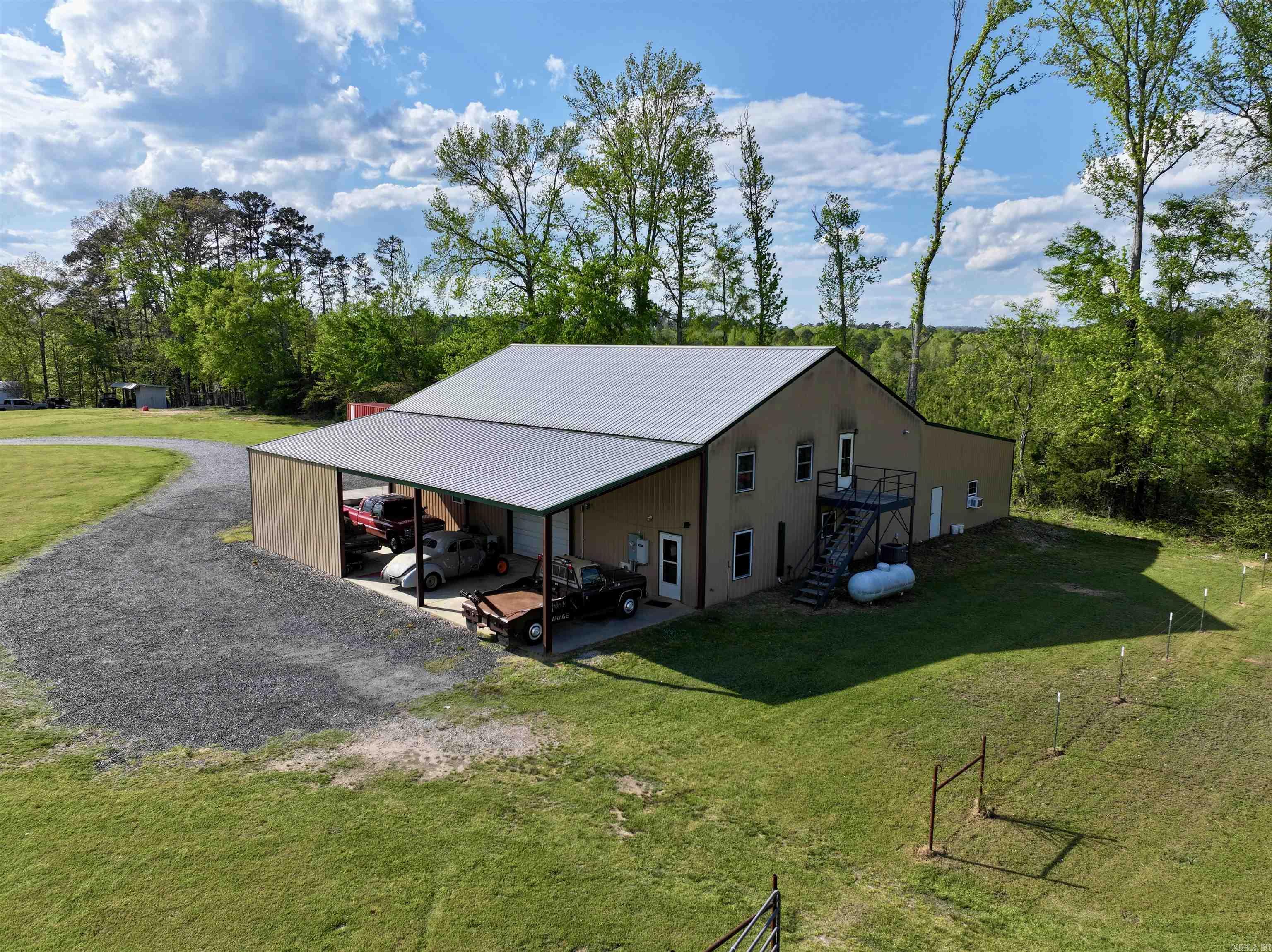 461 Southfork  Mount Ida, AR