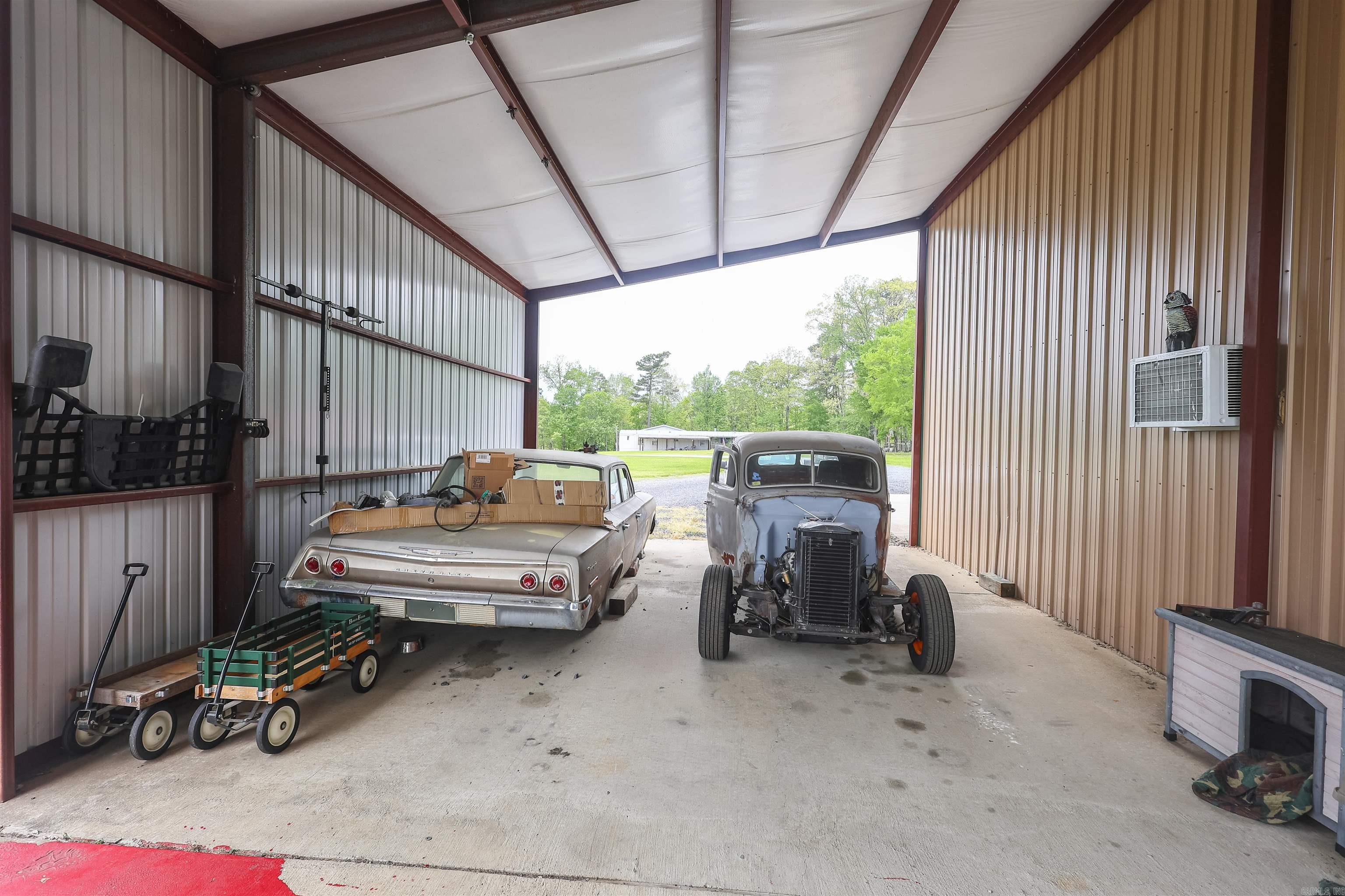 461 Southfork  Mount Ida, AR