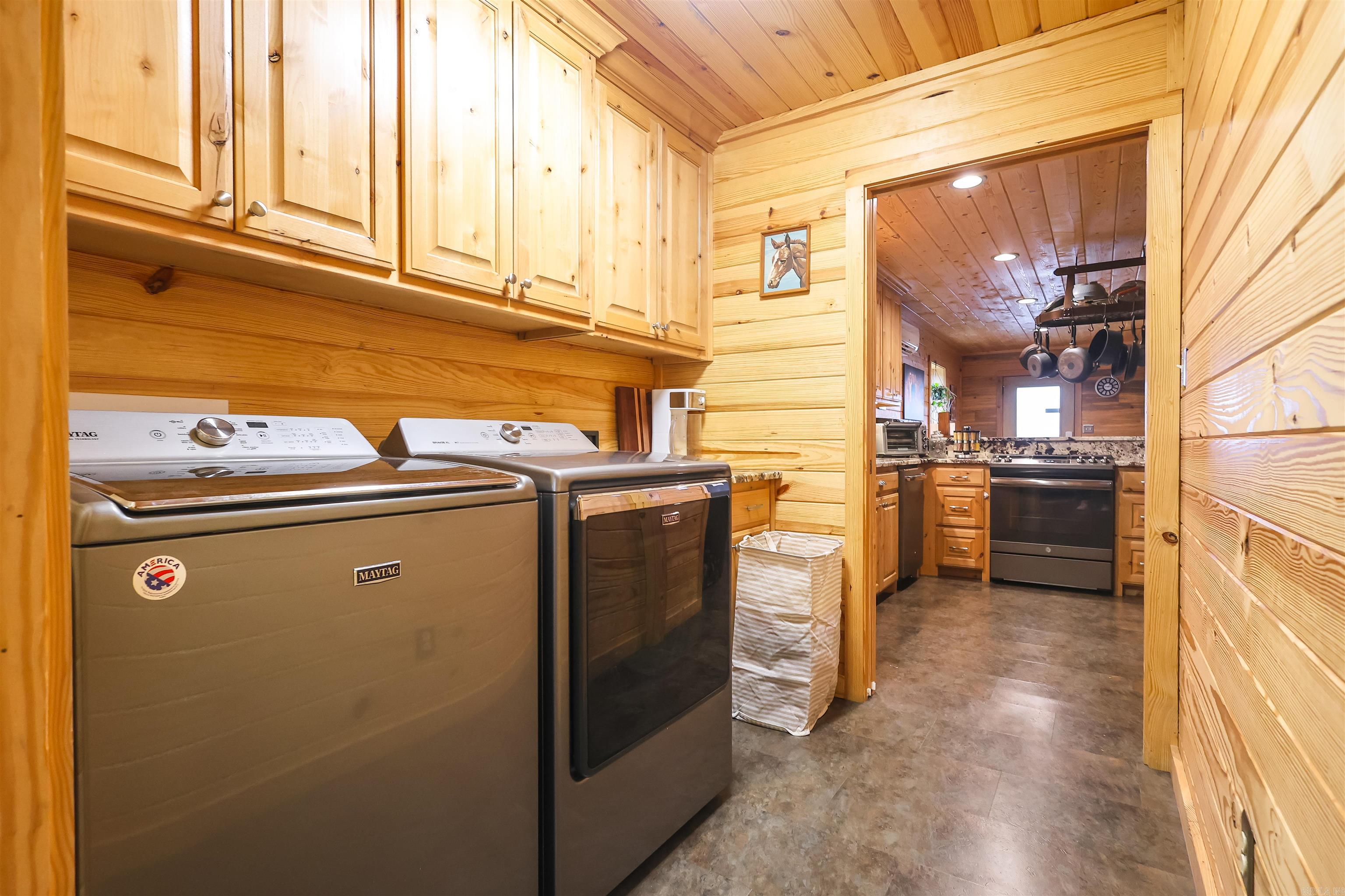 461 Southfork  Mount Ida, AR