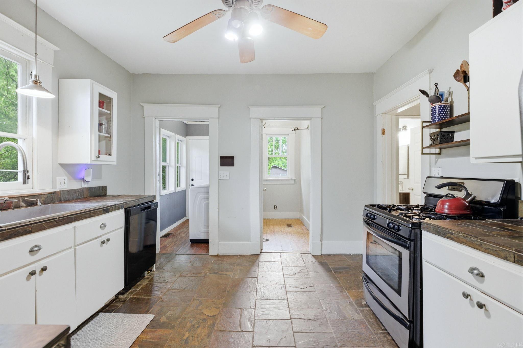 5017 Woodlawn  Little Rock, AR