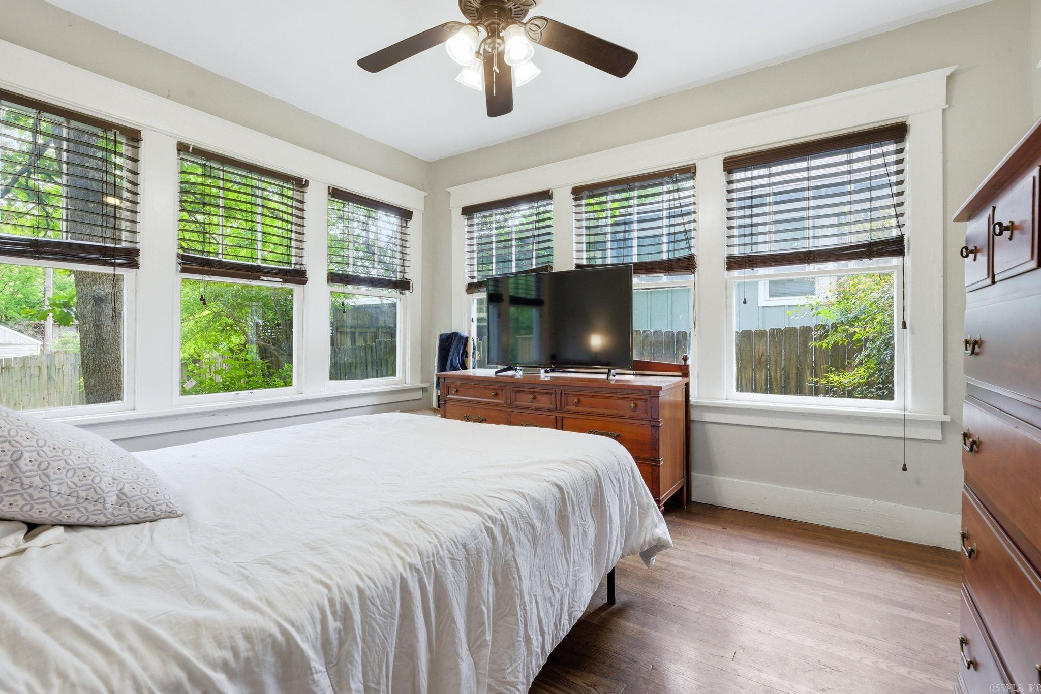 5017 Woodlawn  Little Rock, AR