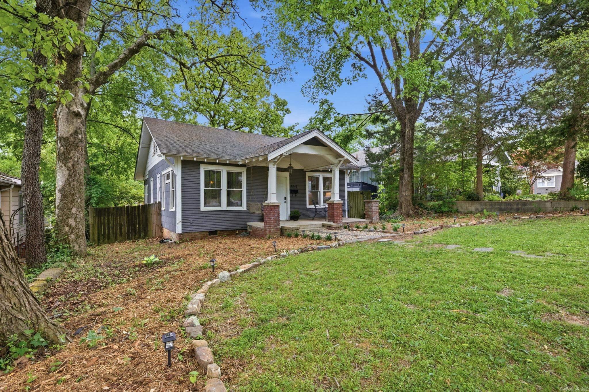 5017 Woodlawn  Little Rock, AR