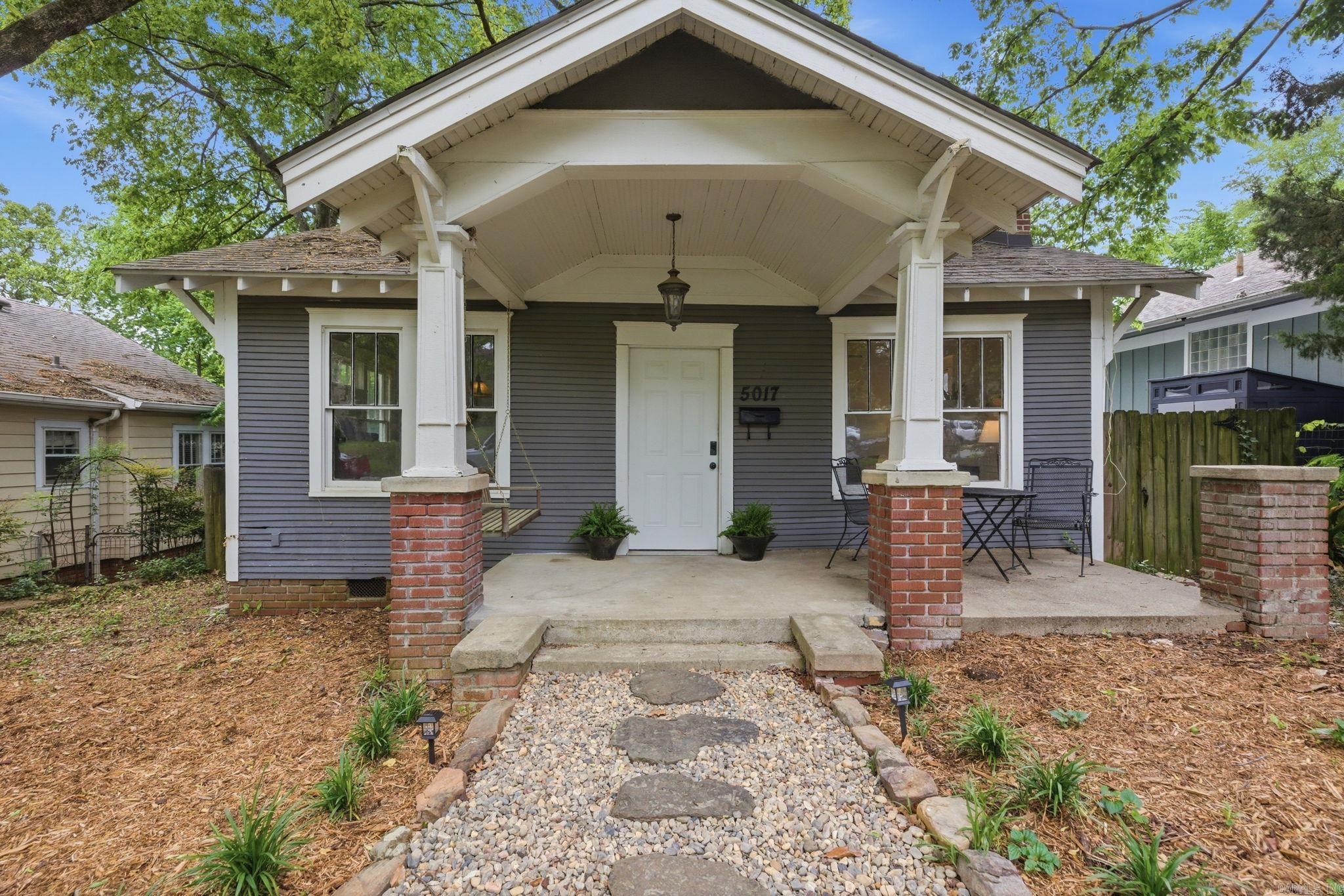 5017 Woodlawn  Little Rock, AR