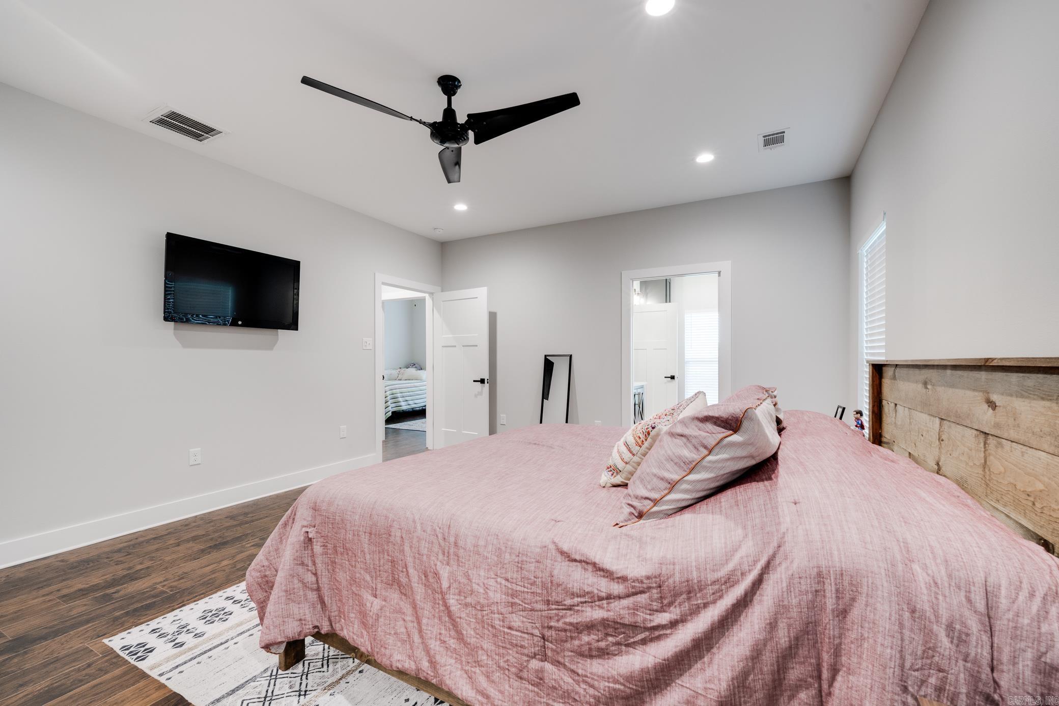 422 HWY 225 W  Greenbrier, AR