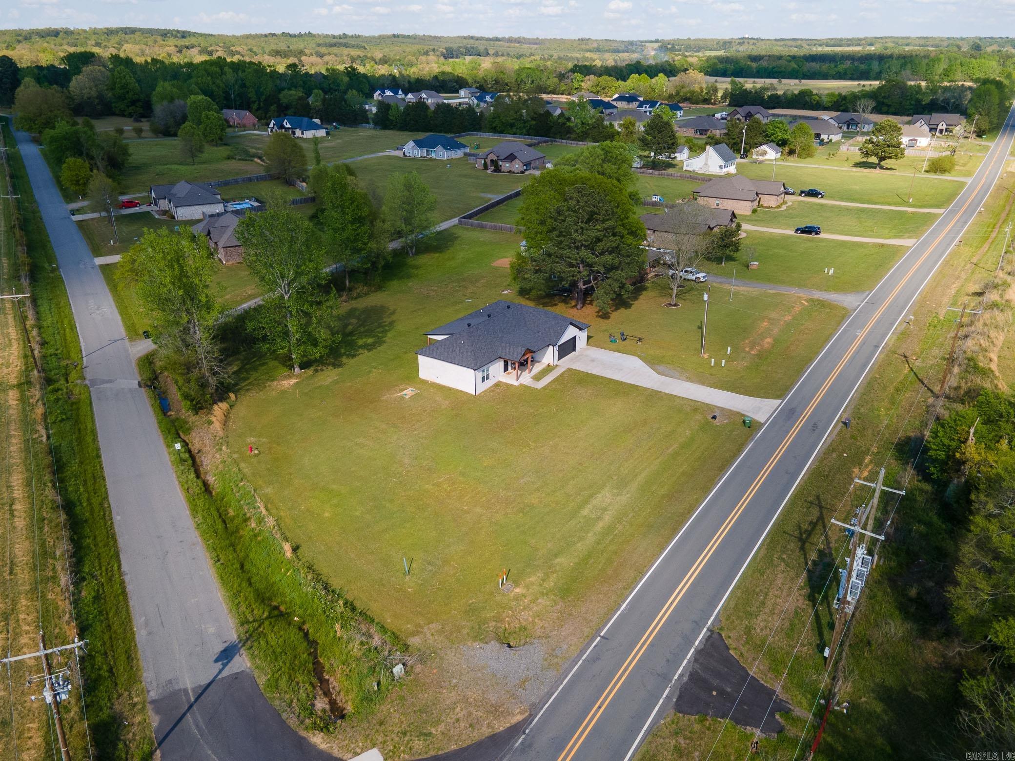 422 HWY 225 W  Greenbrier, AR