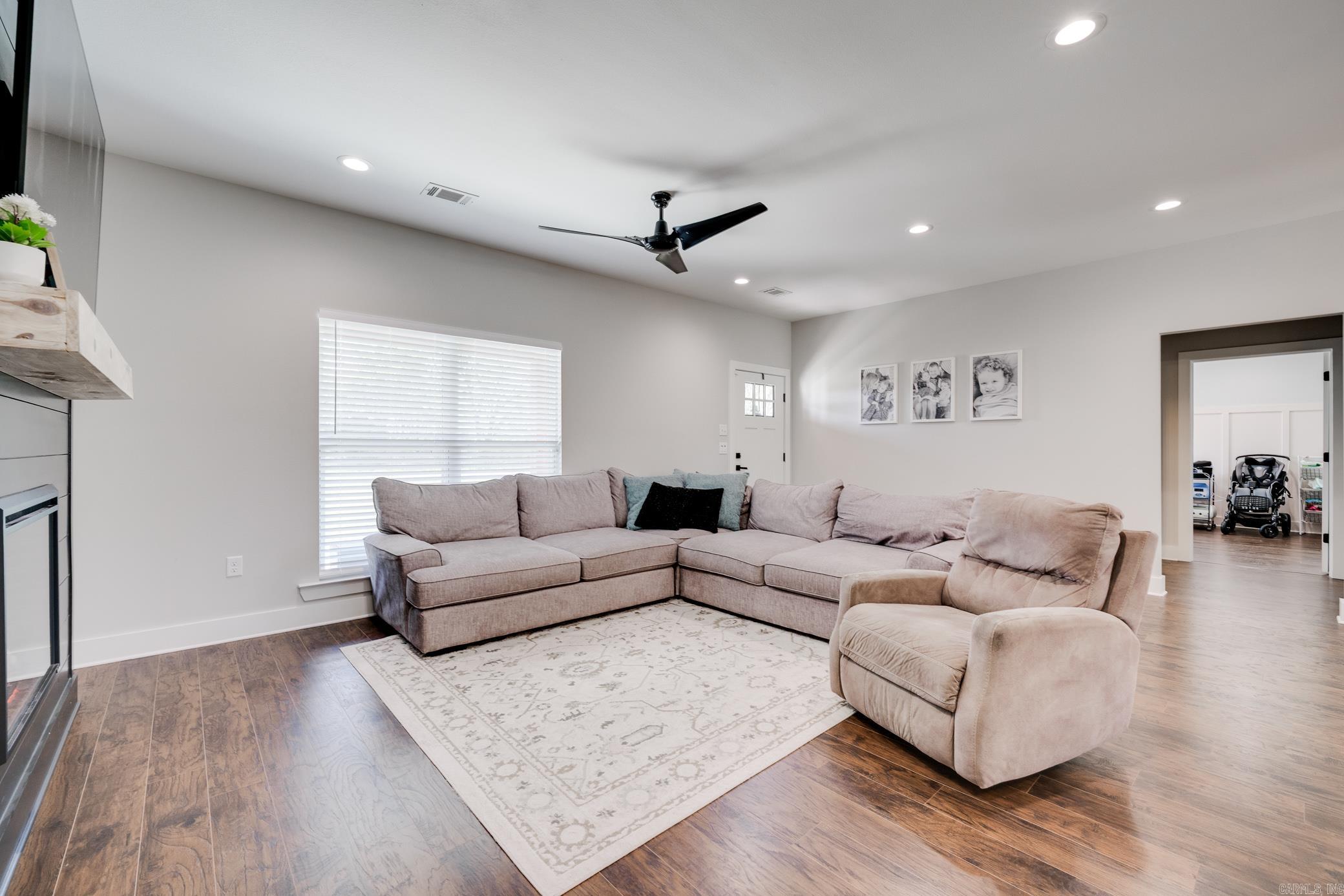 422 HWY 225 W  Greenbrier, AR