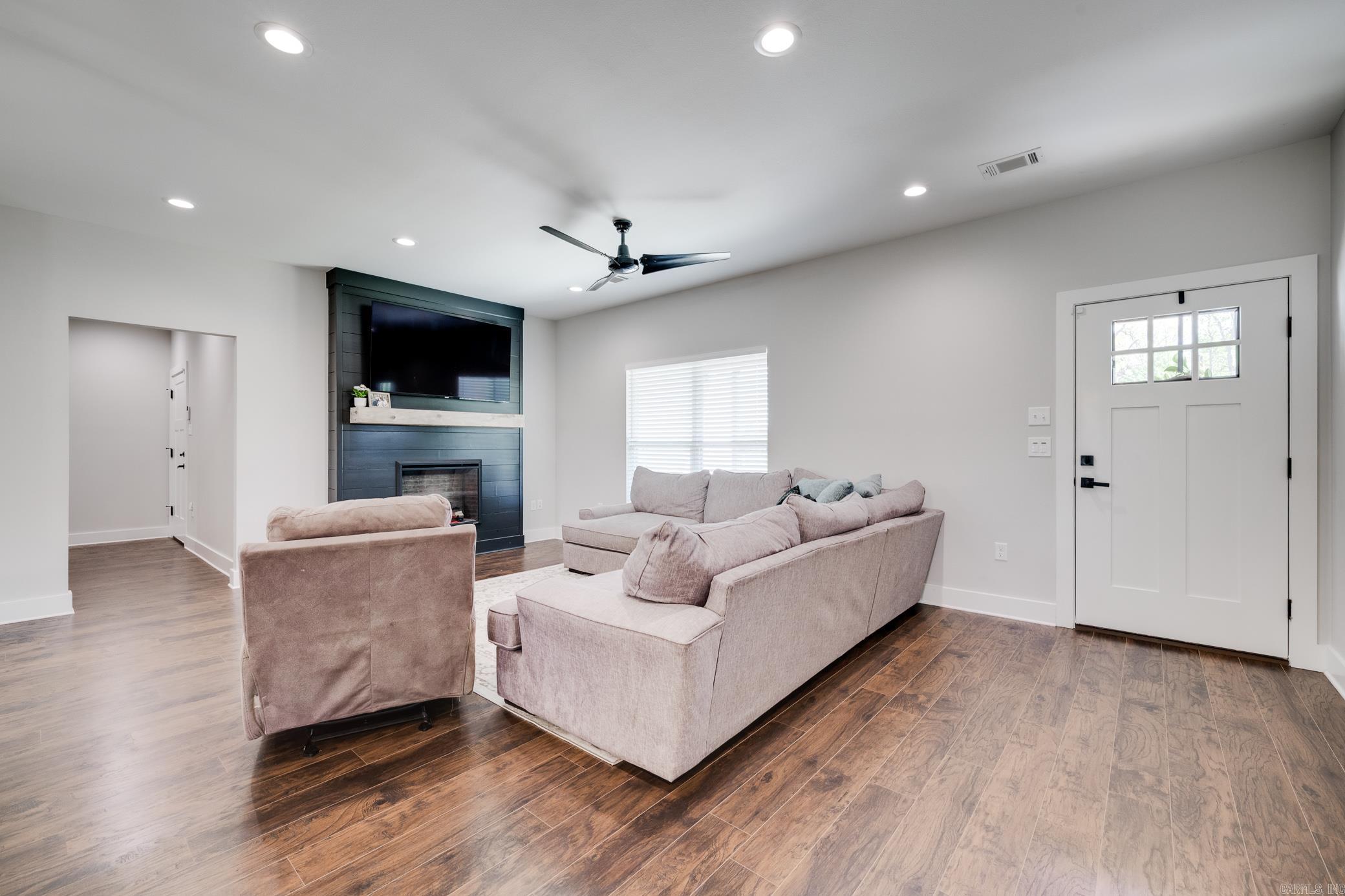 422 HWY 225 W  Greenbrier, AR