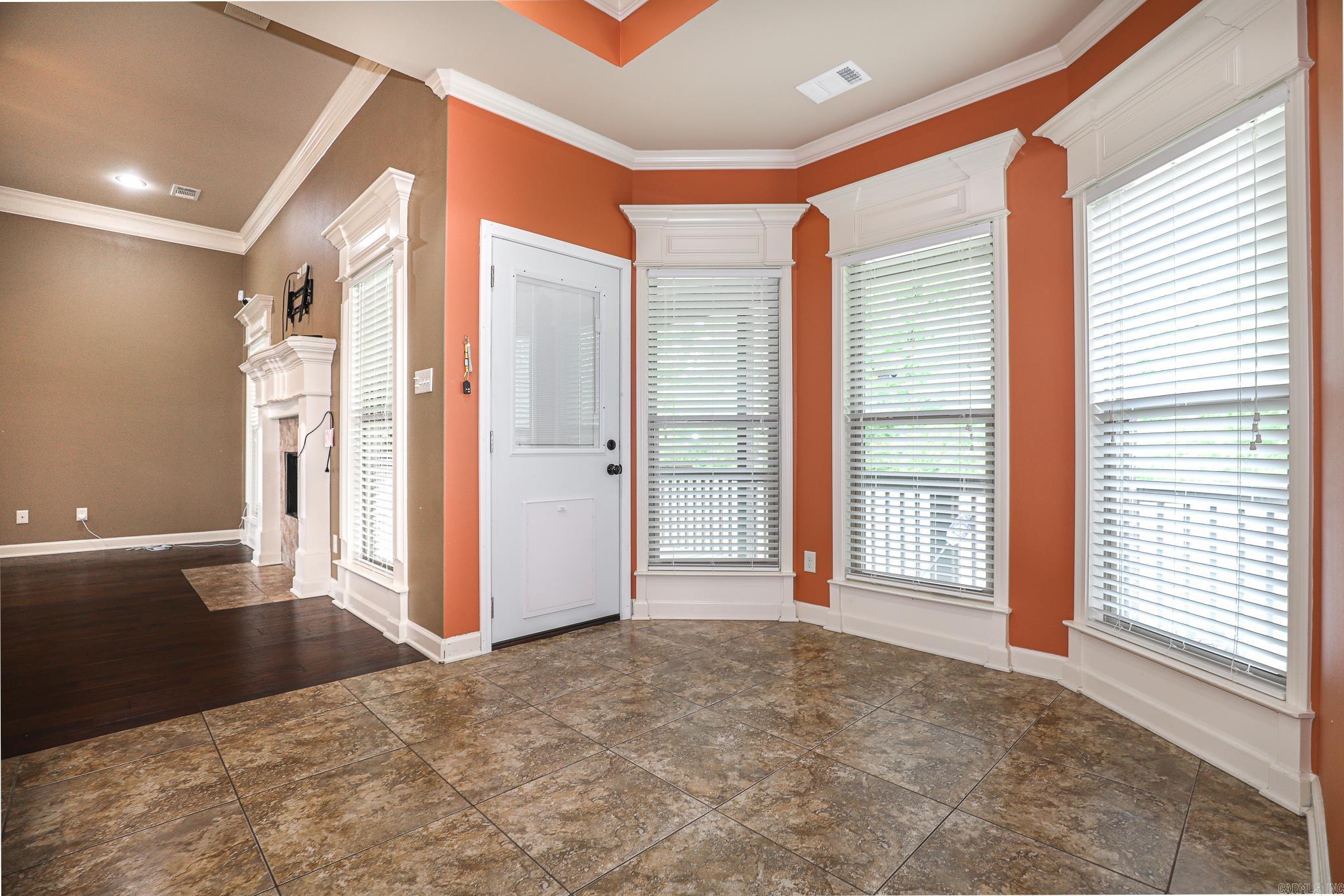 6009 HARDIN DR  Bryant, AR