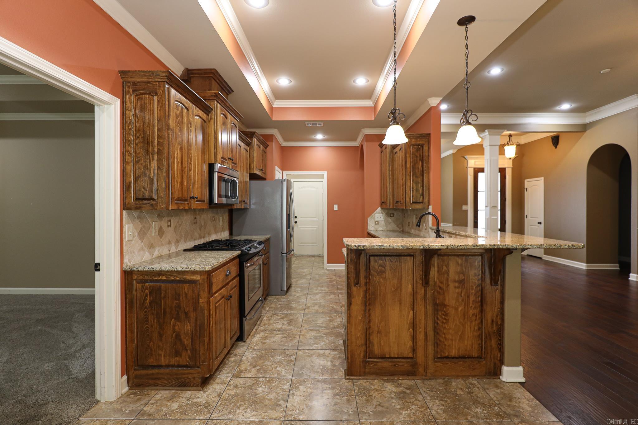 6009 HARDIN DR  Bryant, AR