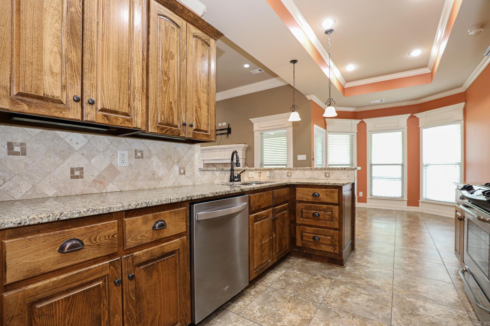 6009 HARDIN DR  Bryant, AR