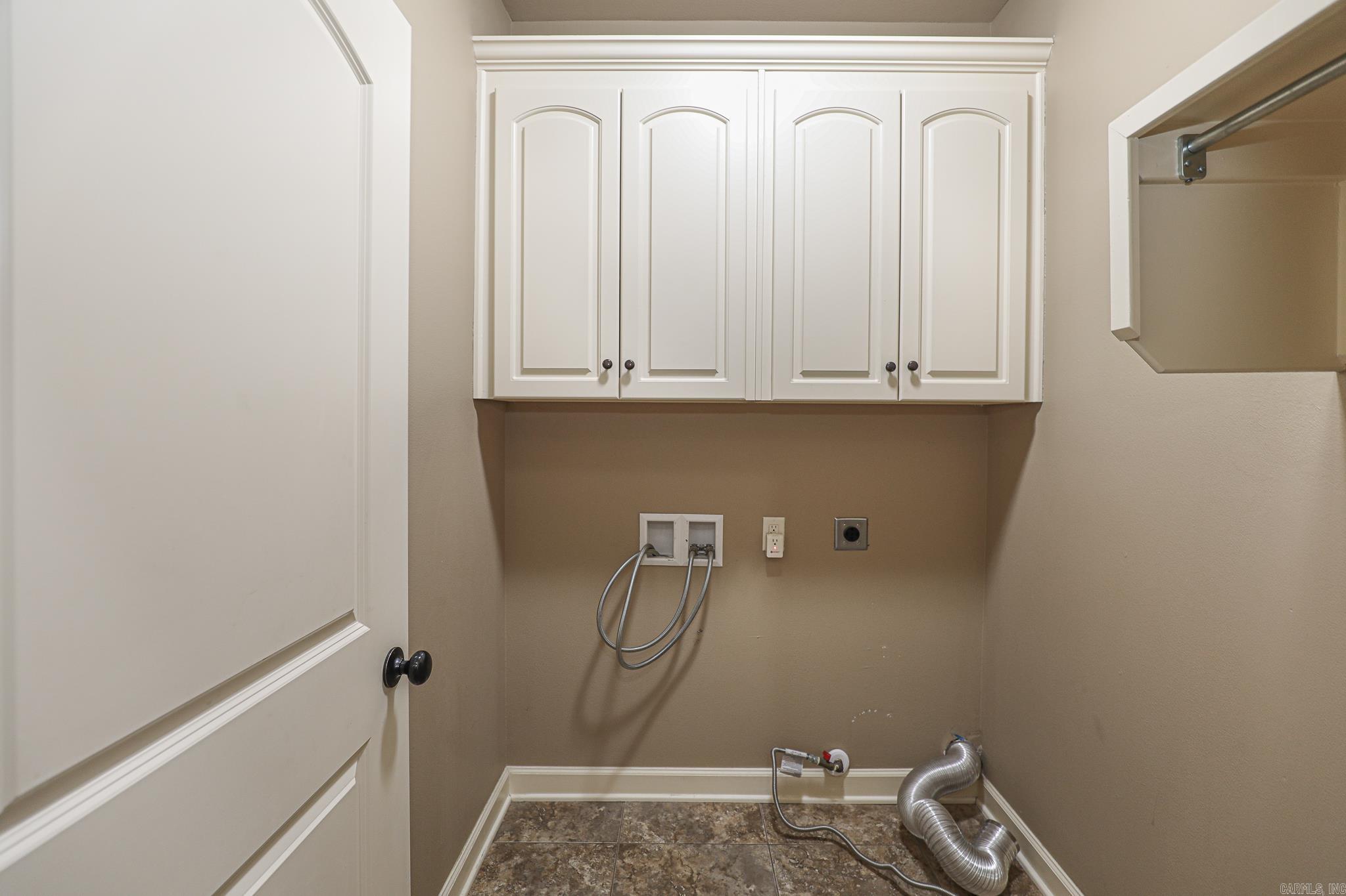 6009 HARDIN DR  Bryant, AR