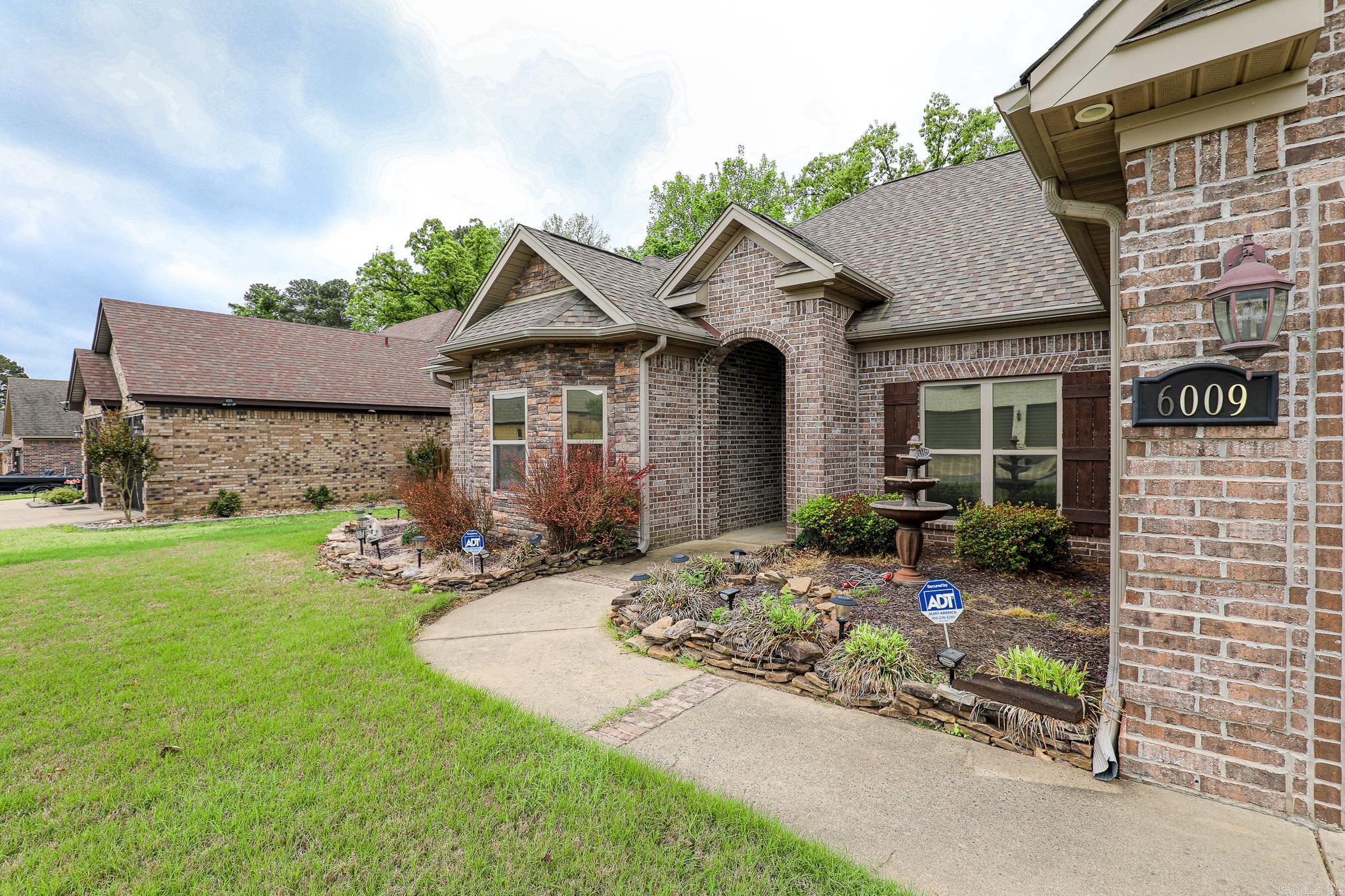 6009 HARDIN DR  Bryant, AR