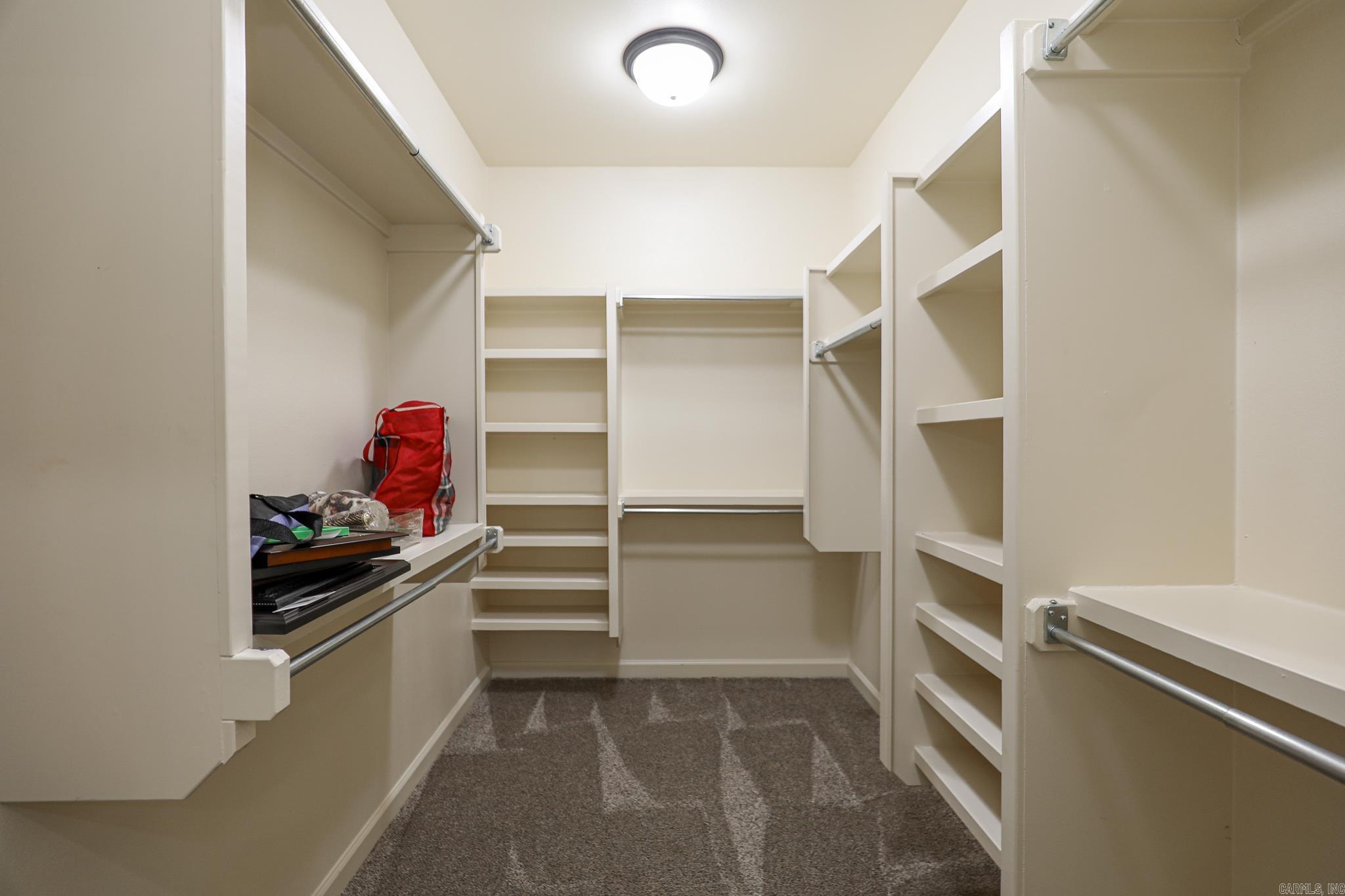 6009 HARDIN DR  Bryant, AR