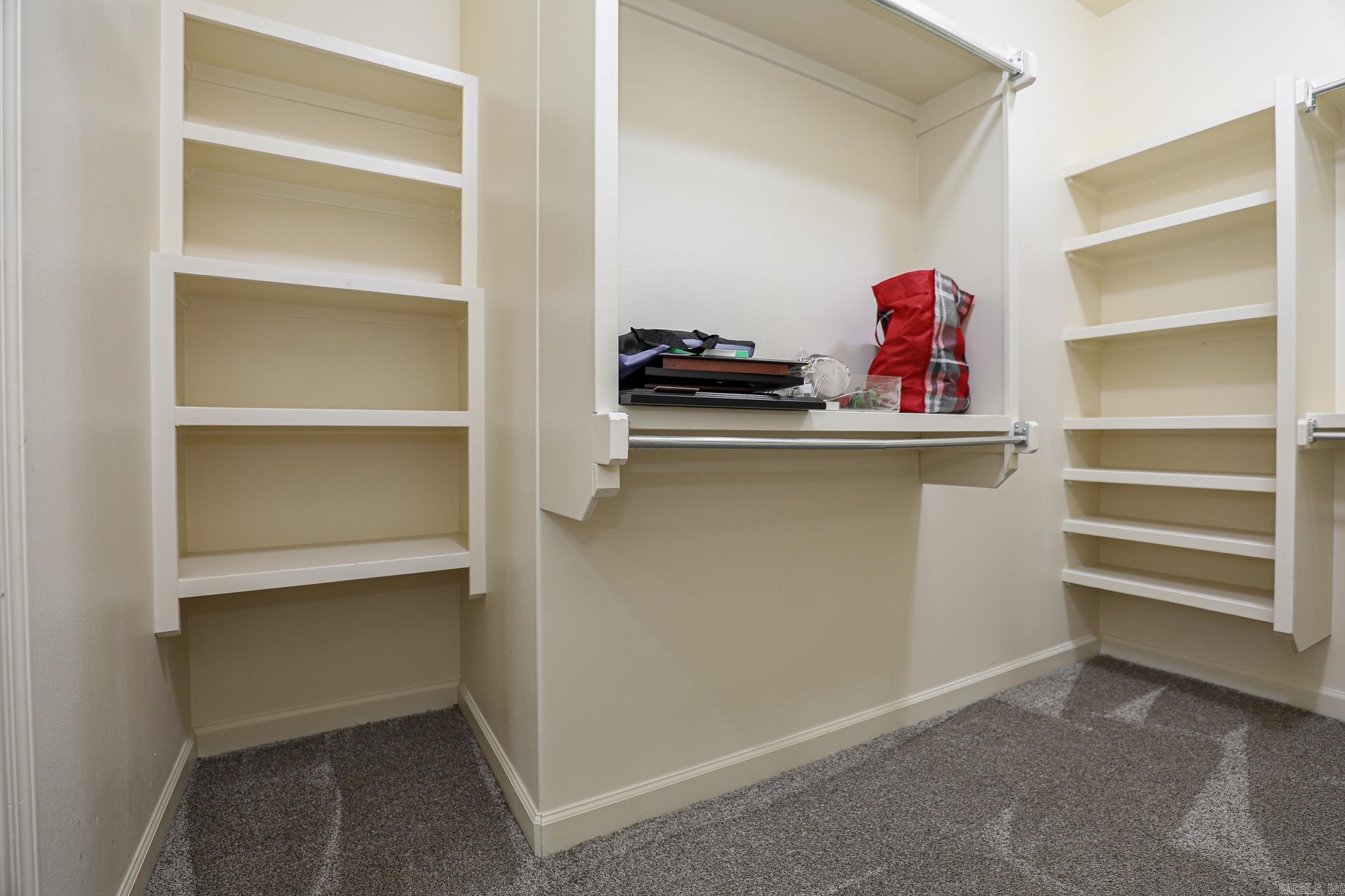 6009 HARDIN DR  Bryant, AR