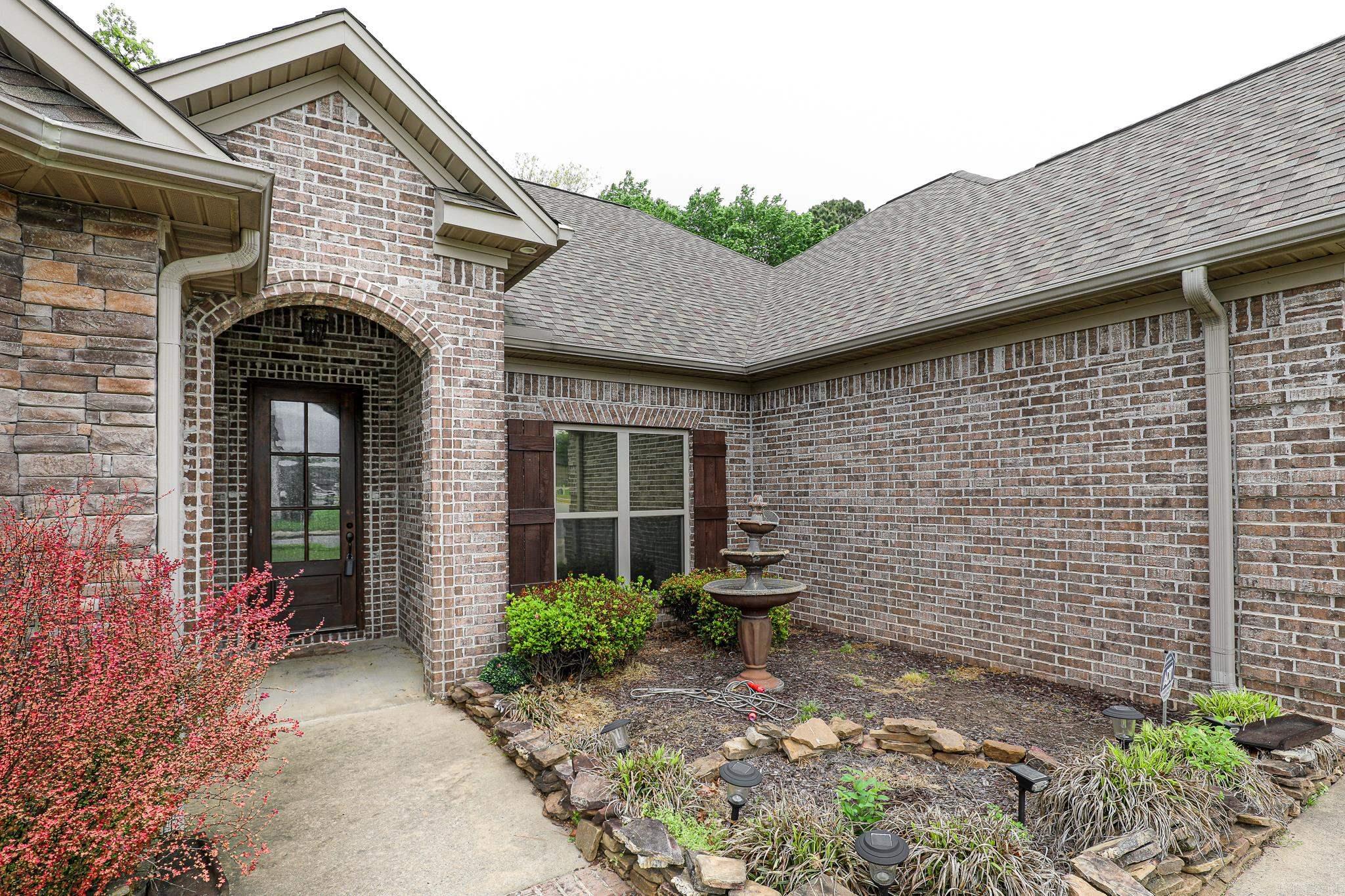 6009 HARDIN DR  Bryant, AR