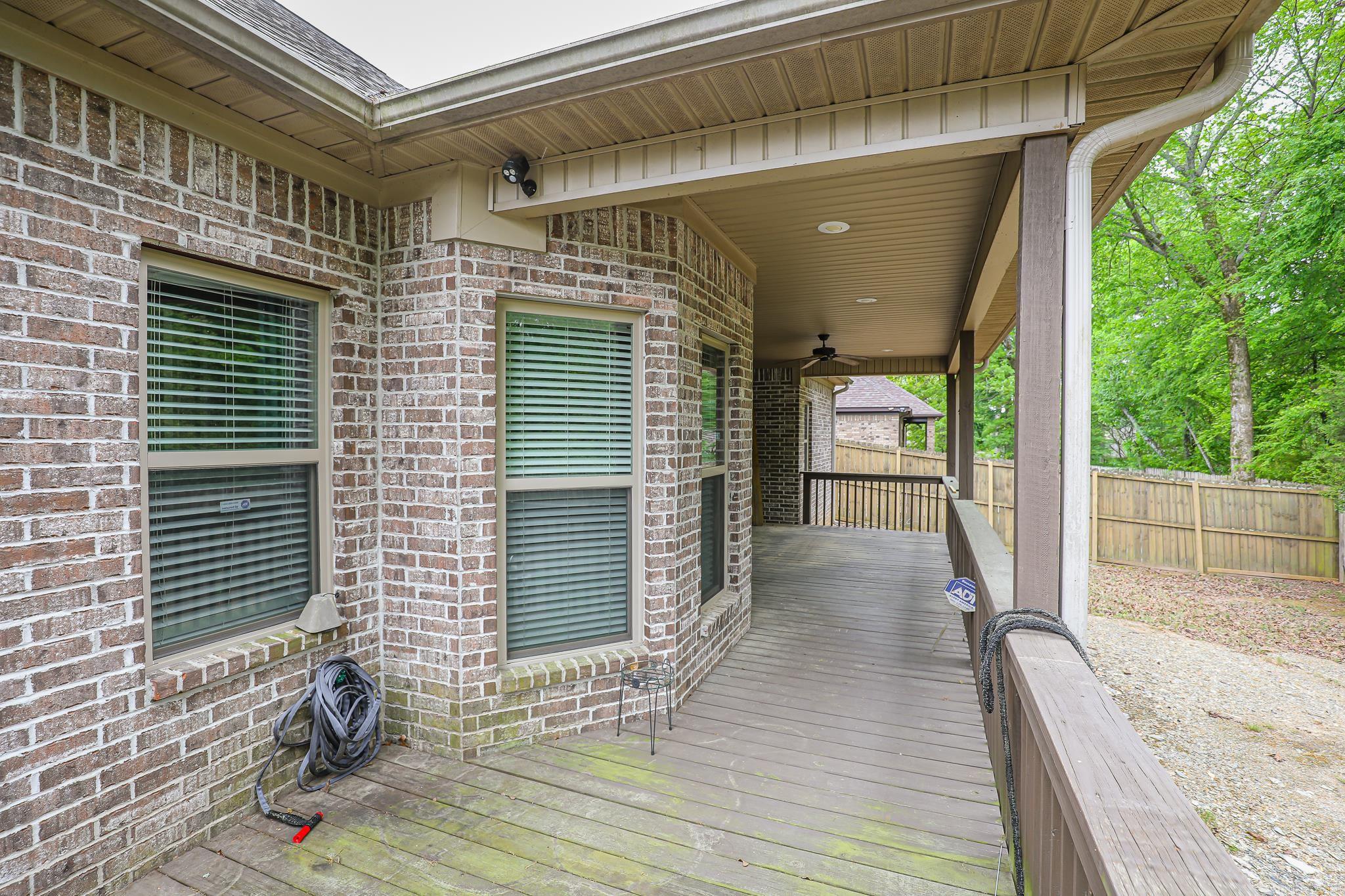 6009 HARDIN DR  Bryant, AR