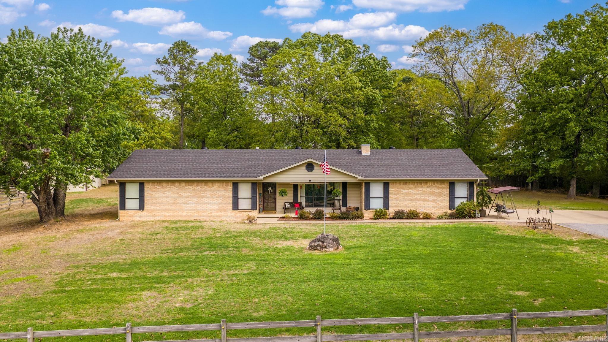 9 Hensley Drive  Damascus, AR