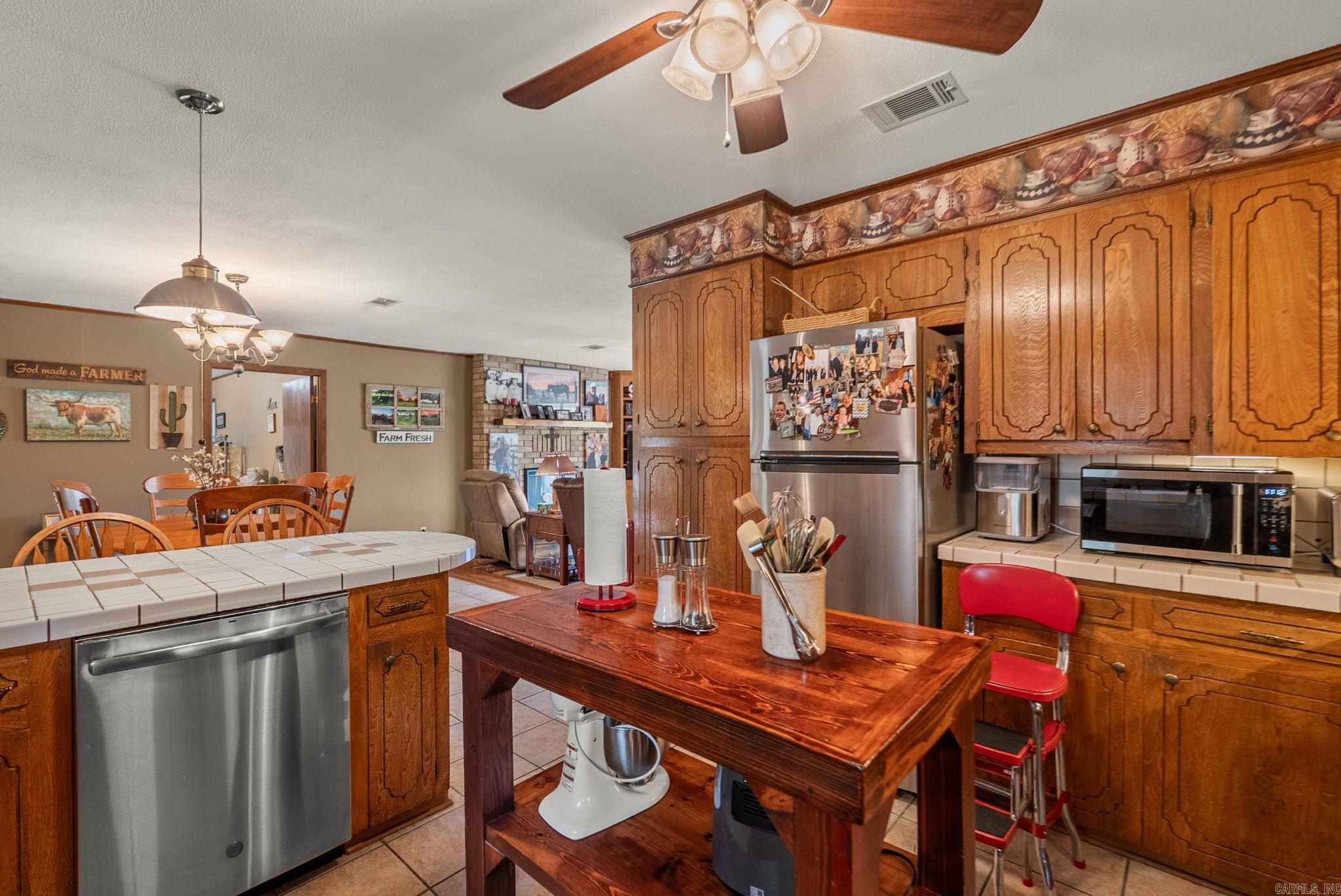 9 Hensley Drive  Damascus, AR