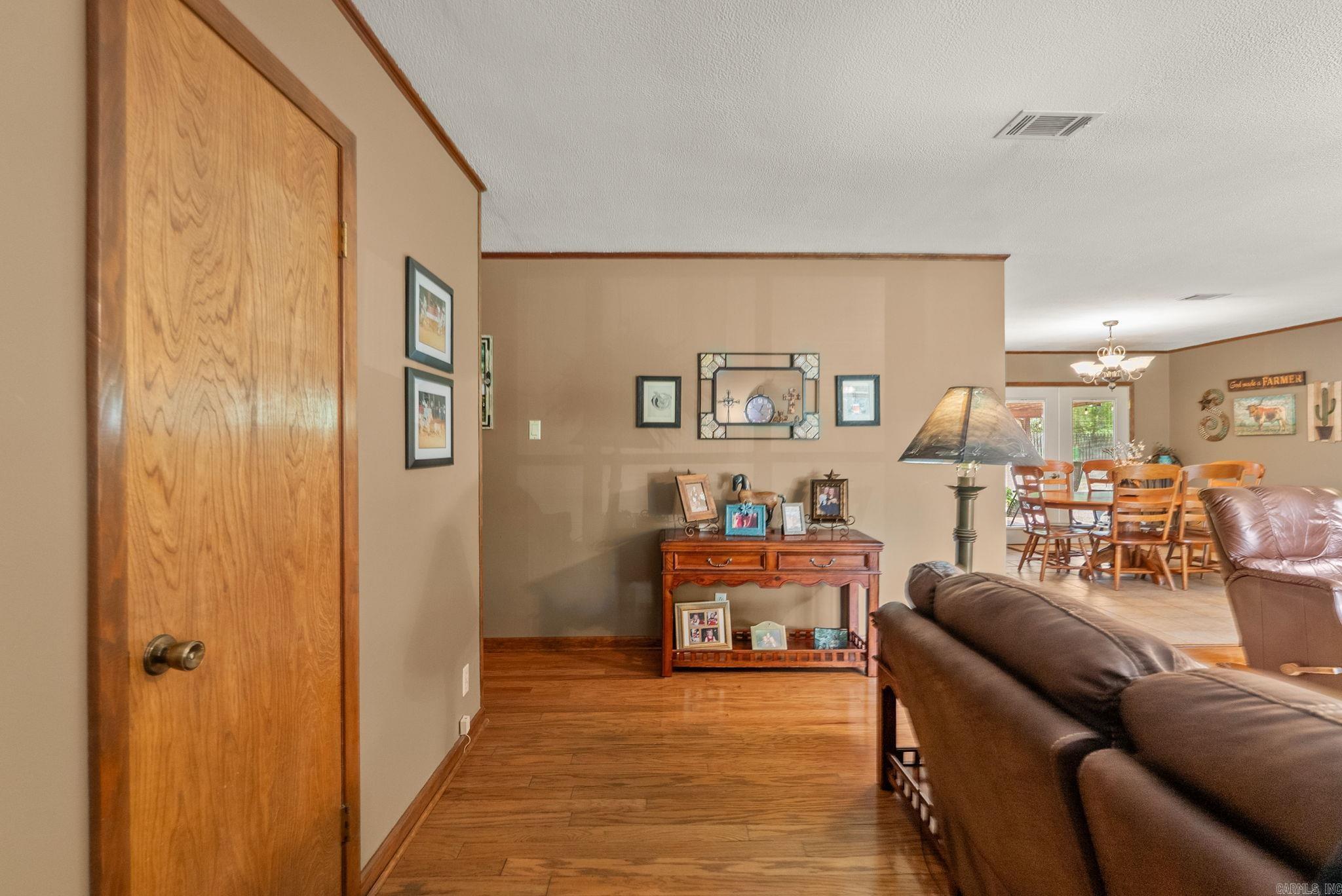 9 Hensley Drive  Damascus, AR